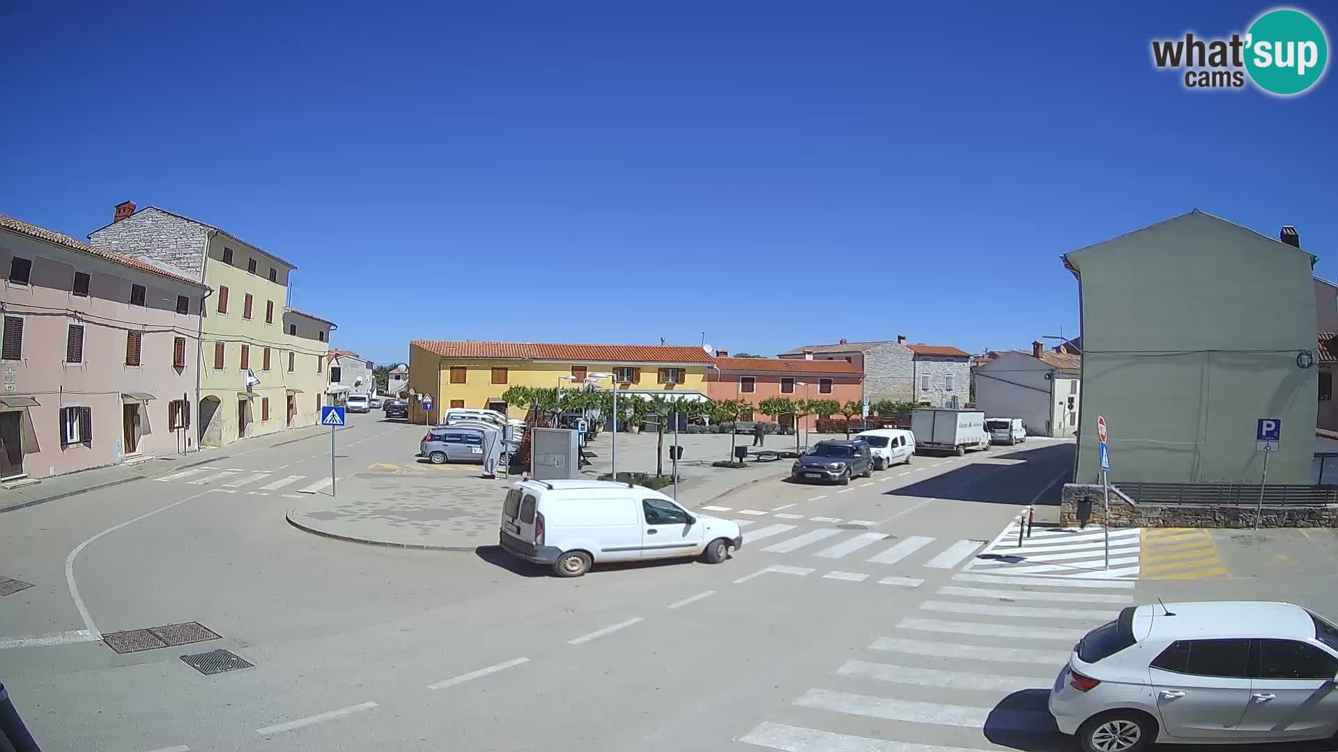 Bale Trg La Musa web kamera – Istra