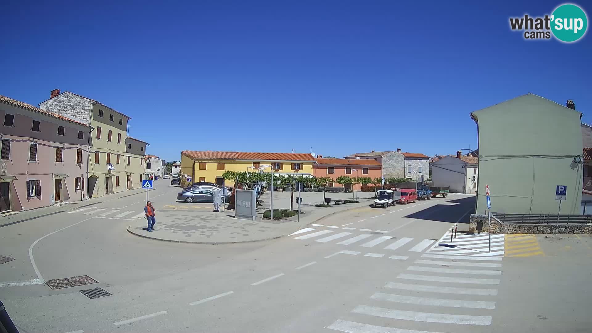 Bale Trg La Musa webcam – Istria – Croatia