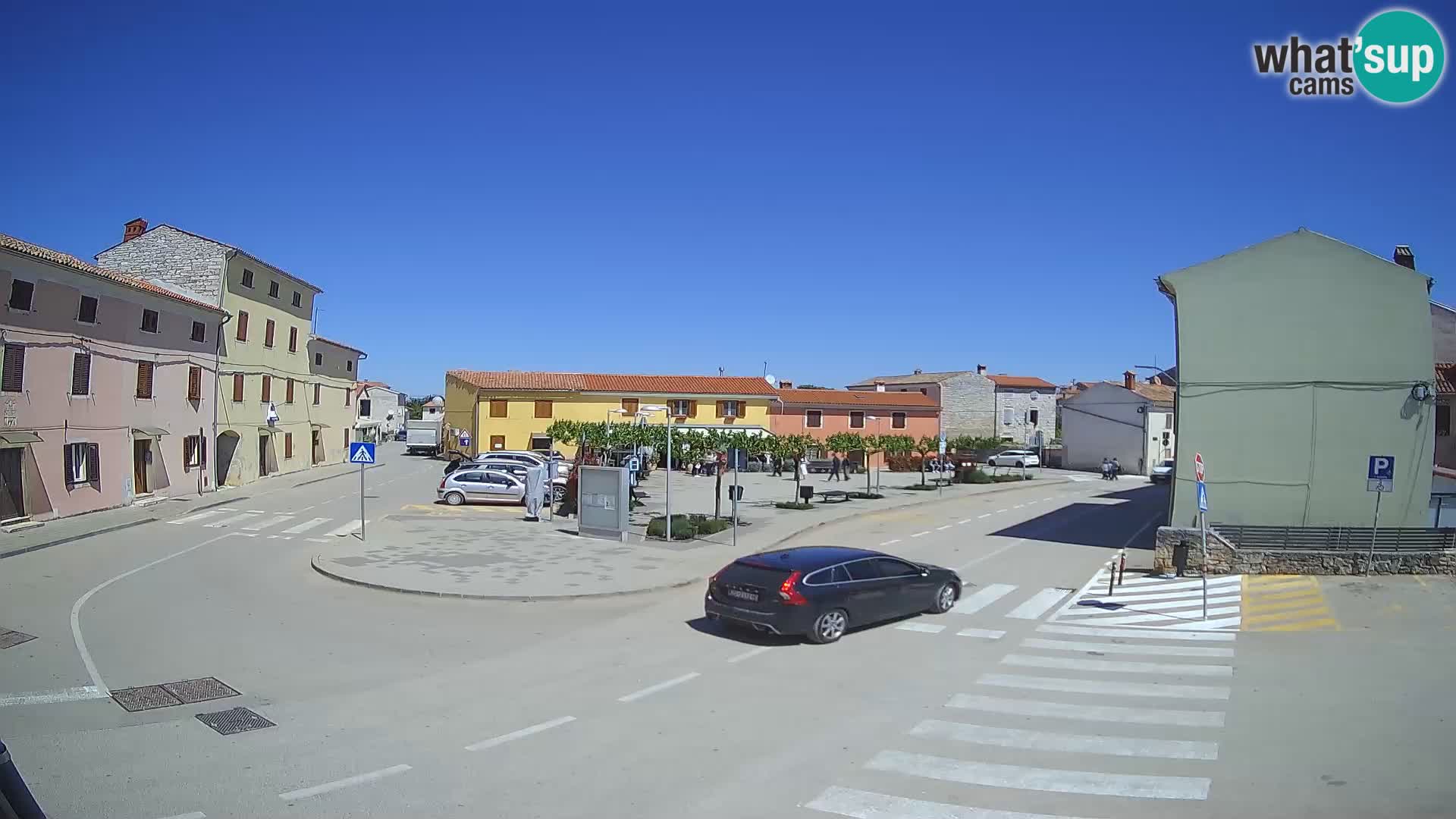 Bale Trg La Musa web kamera – Istra