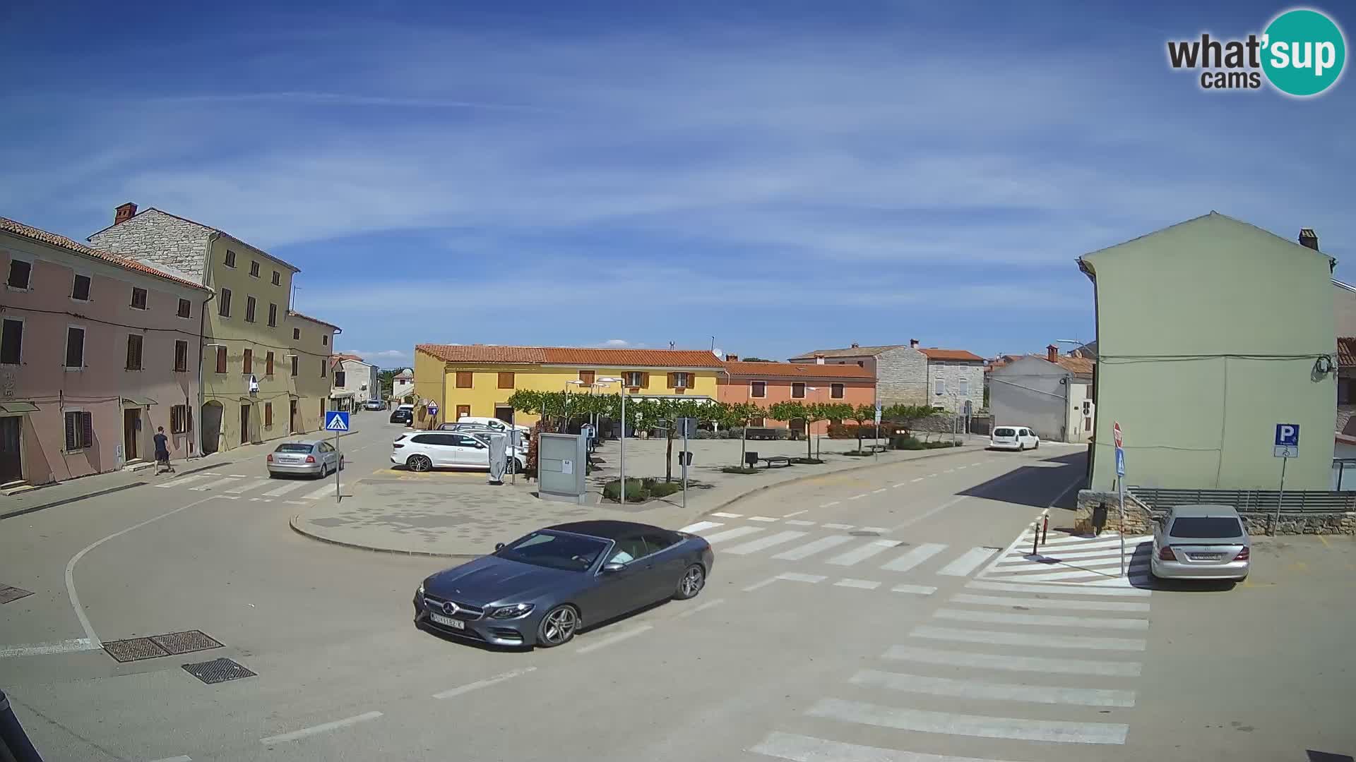 Bale, webcam de la place La Musa – Istrie – Croatie
