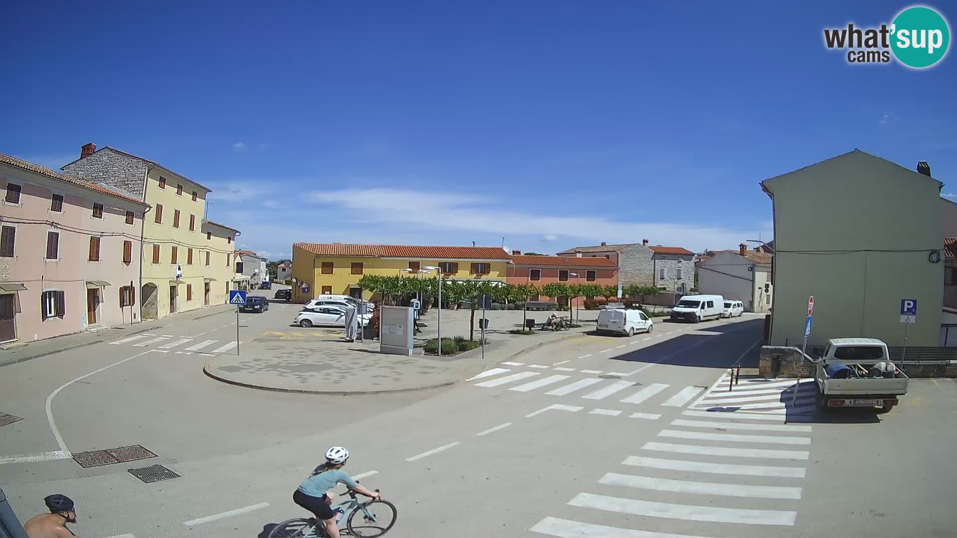 Bale Trg La Musa spletna kamera – Istra – Hrvaška