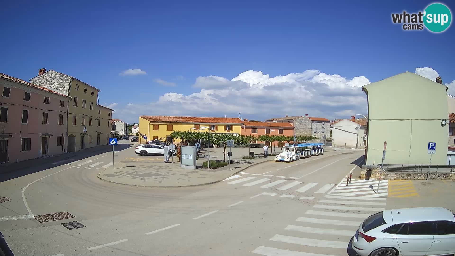 Bale Trg La Musa webcam – Istria – Croatia