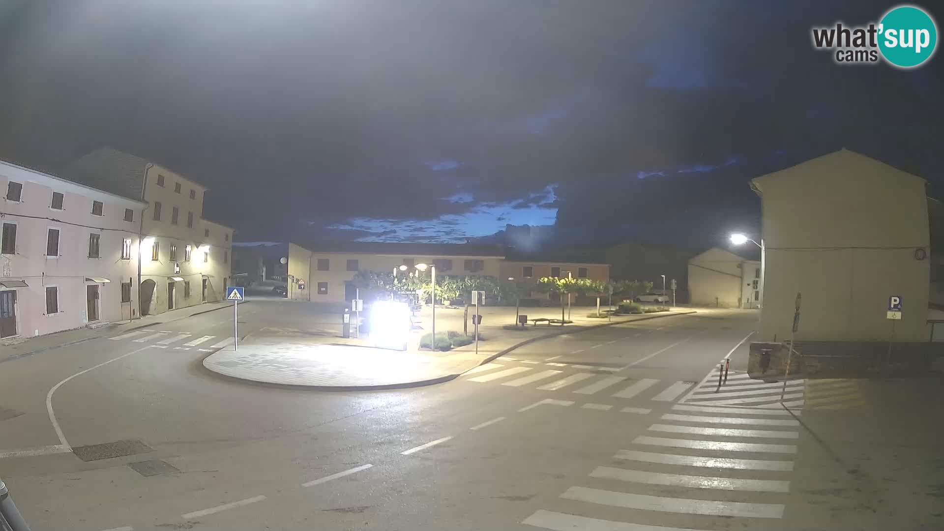 Bale, webcam de la place La Musa – Istrie – Croatie