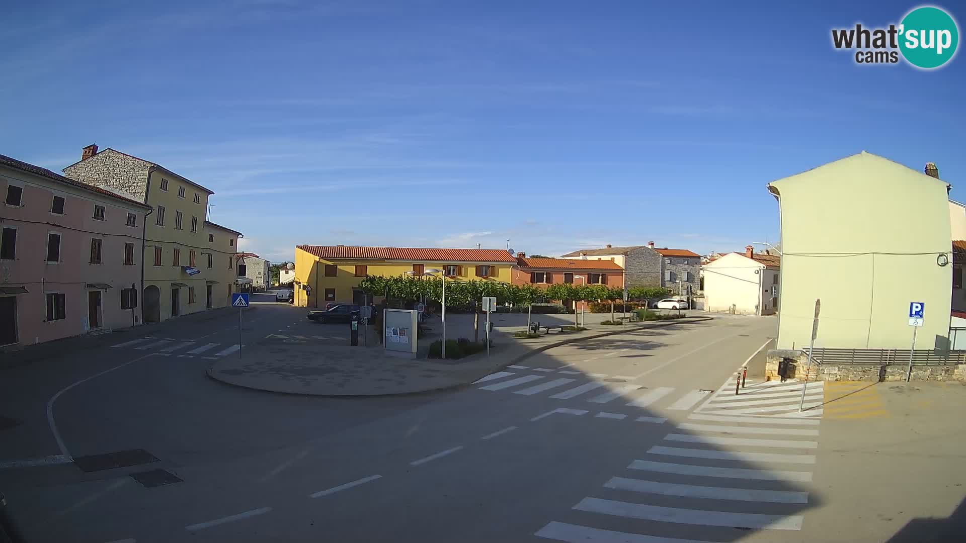 Bale, webcam de la place La Musa – Istrie – Croatie