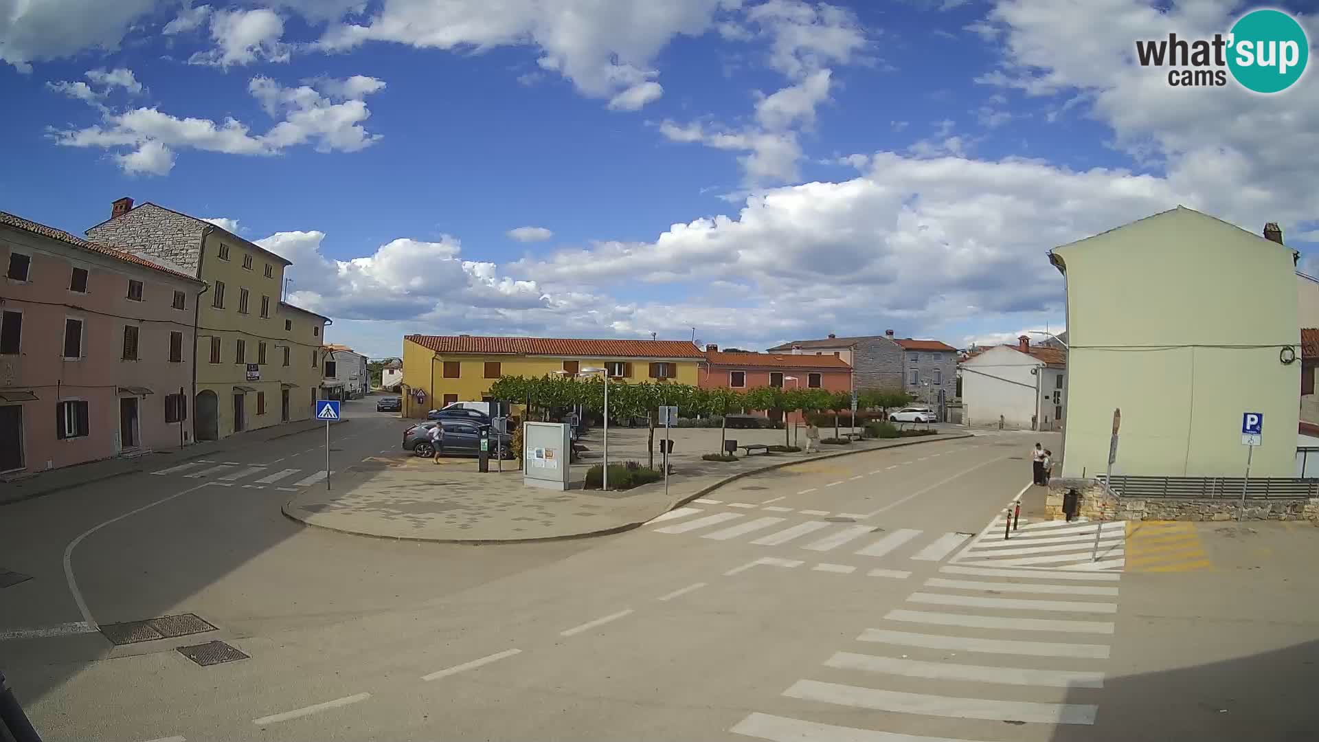 Bale, webcam de la place La Musa – Istrie – Croatie
