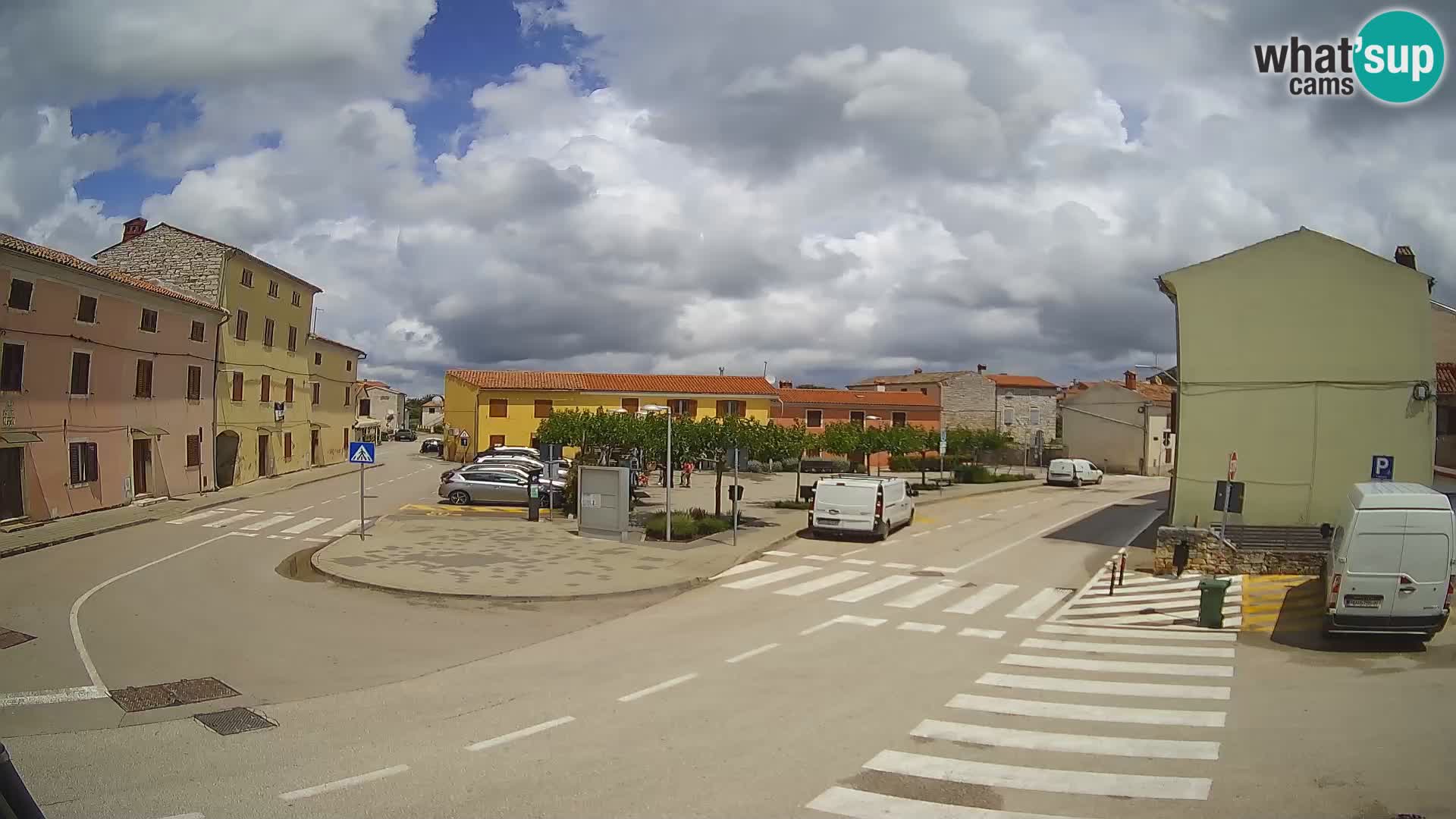 Bale, webcam de la place La Musa – Istrie – Croatie