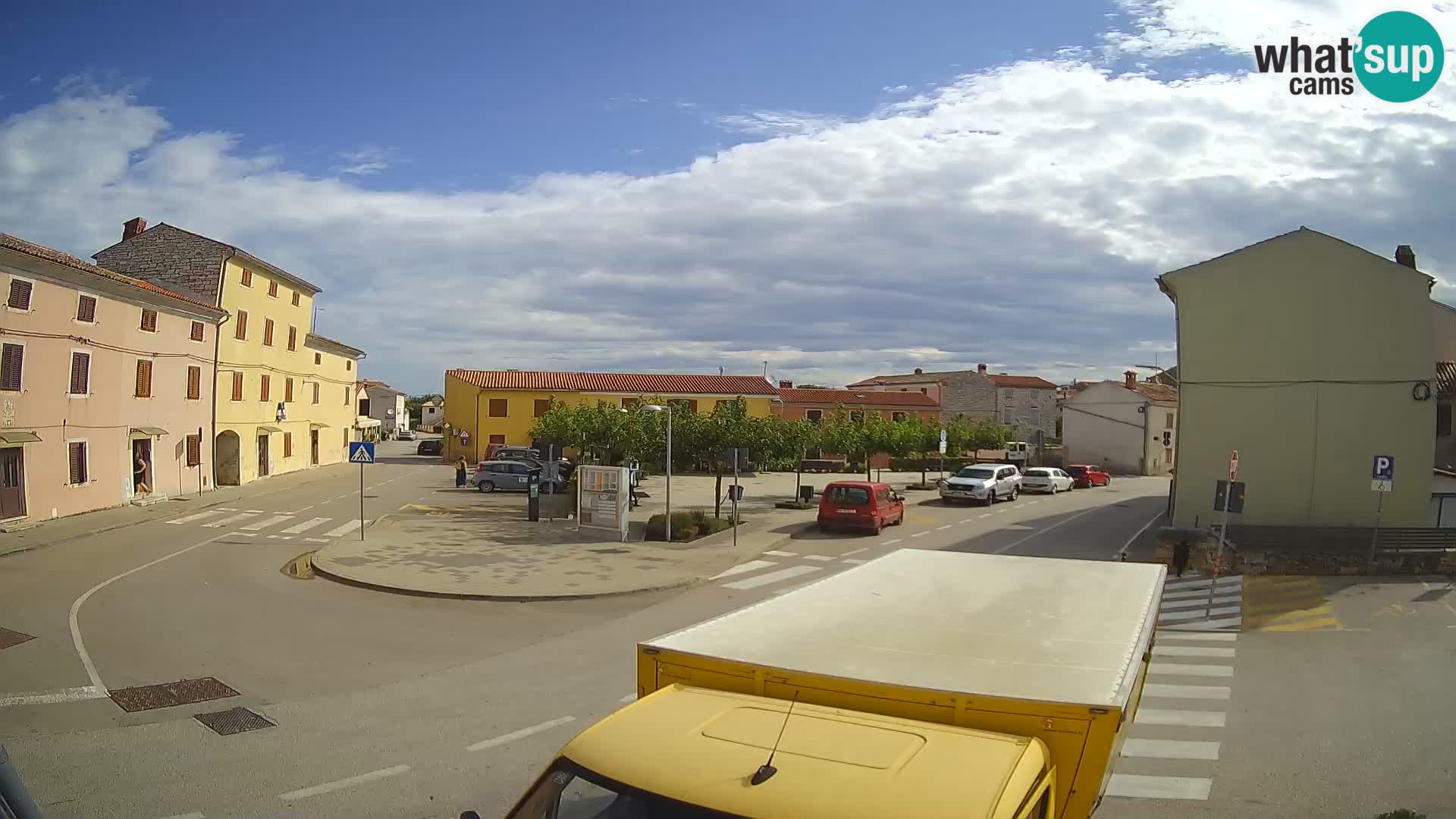 Bale Trg La Musa webcam – Istria – Croatia