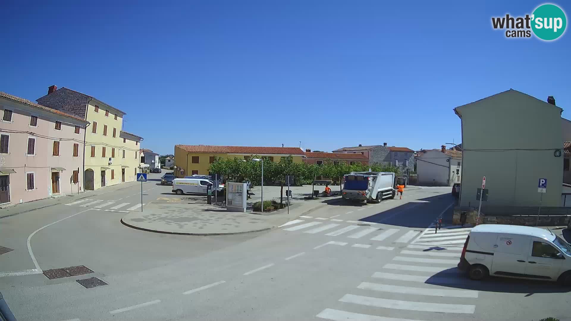 Bale Trg La Musa webcam – Istria – Croatia