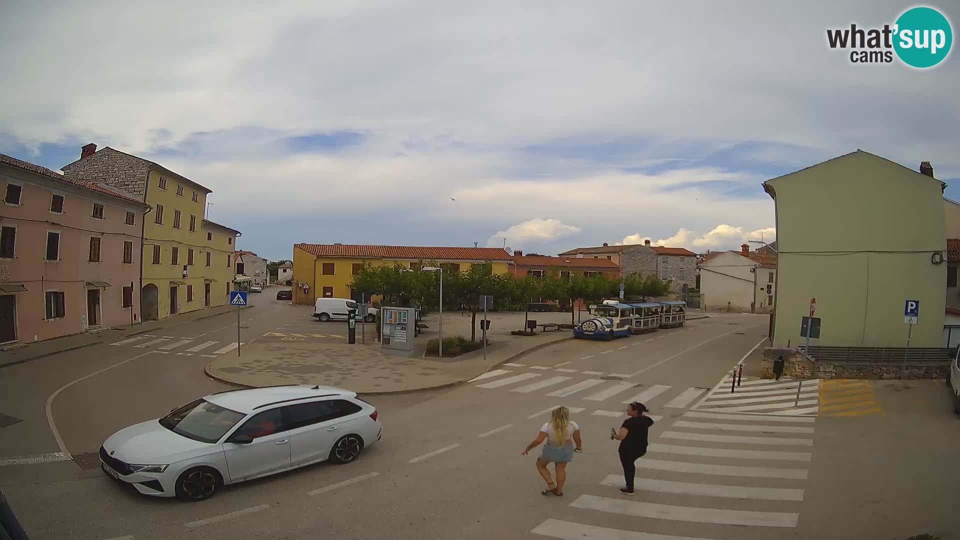 Bale, webcam de la place La Musa – Istrie – Croatie