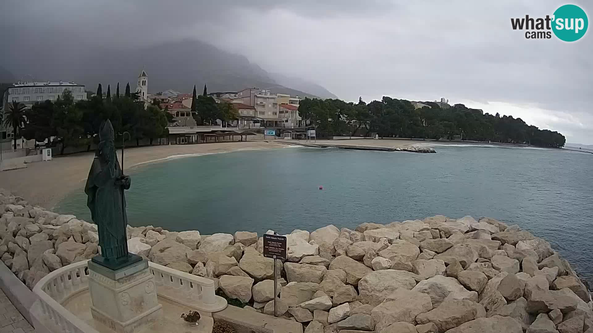 Spletna kamera Baška Voda – Sv. Nikola in plaža