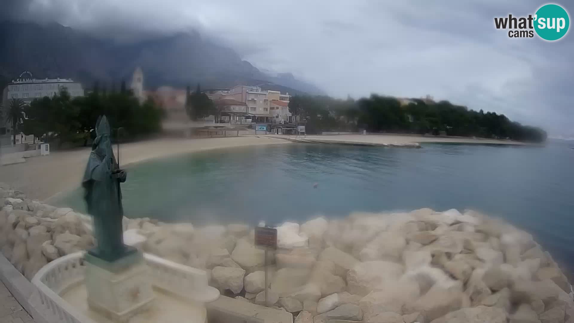 Spletna kamera Baška Voda – Sv. Nikola in plaža