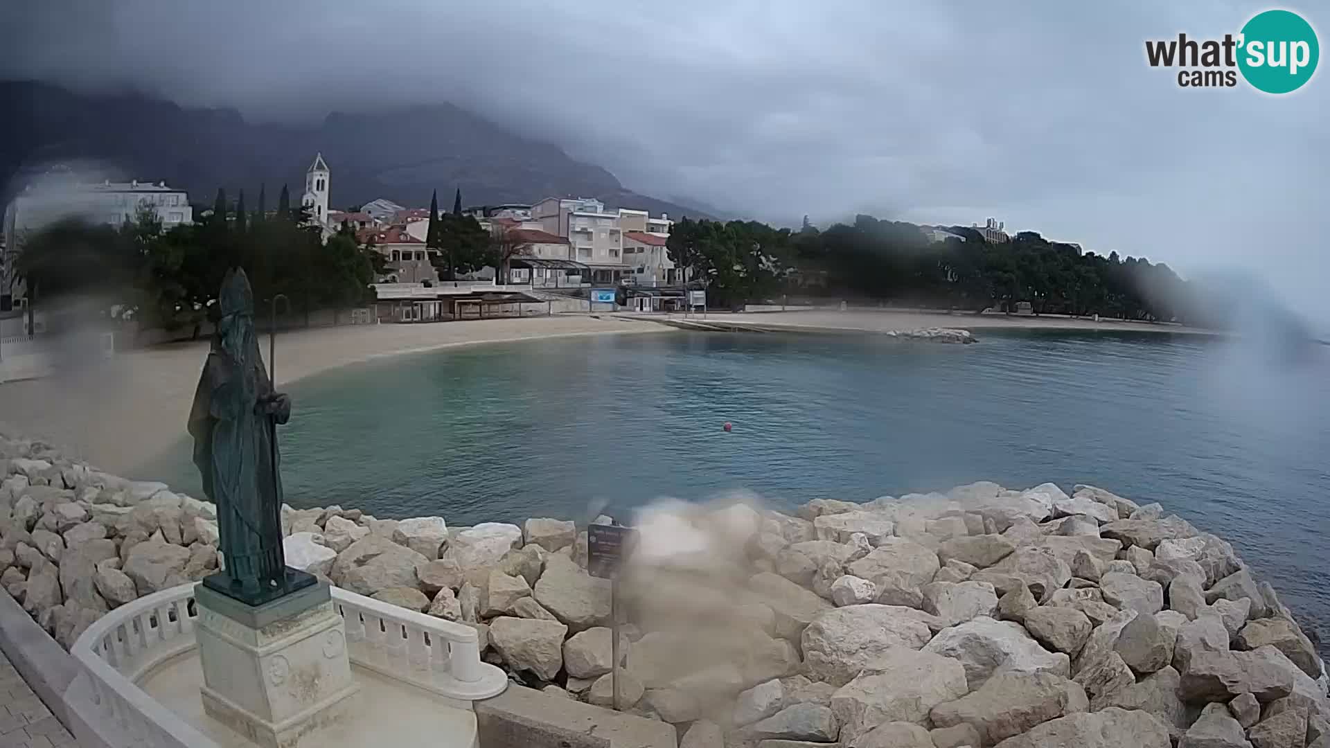 Spletna kamera Baška Voda – Sv. Nikola in plaža