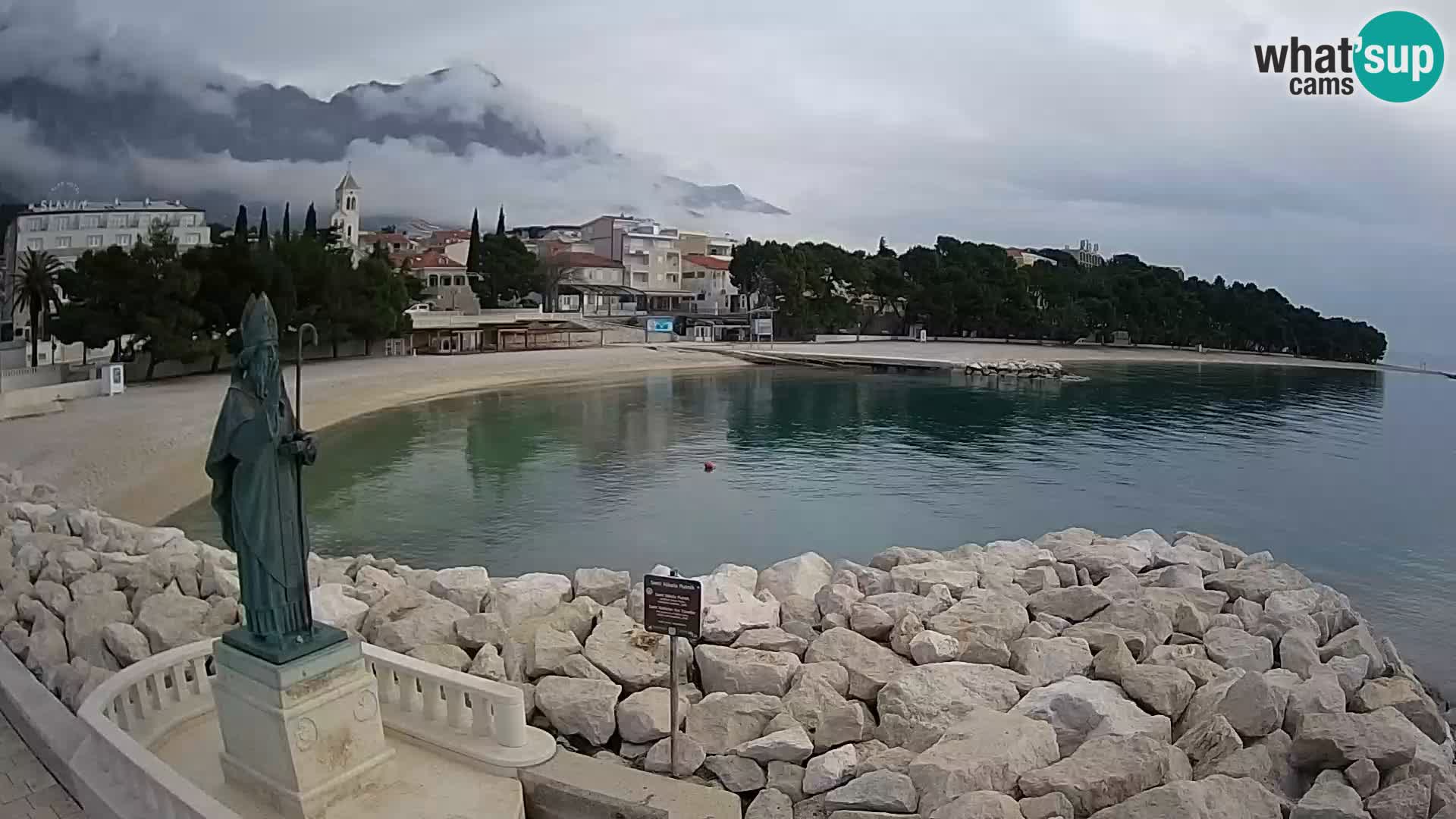 Spletna kamera Baška Voda – Sv. Nikola in plaža