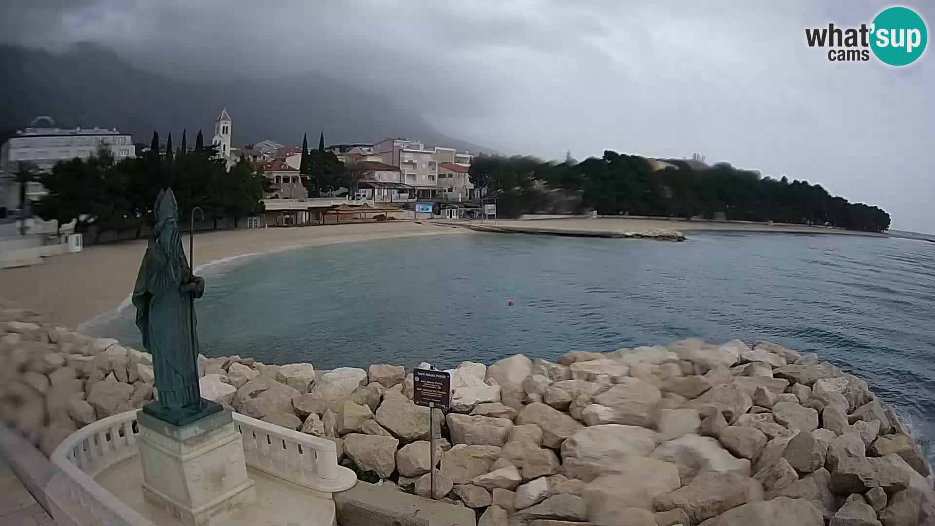 Spletna kamera Baška Voda – Sv. Nikola in plaža