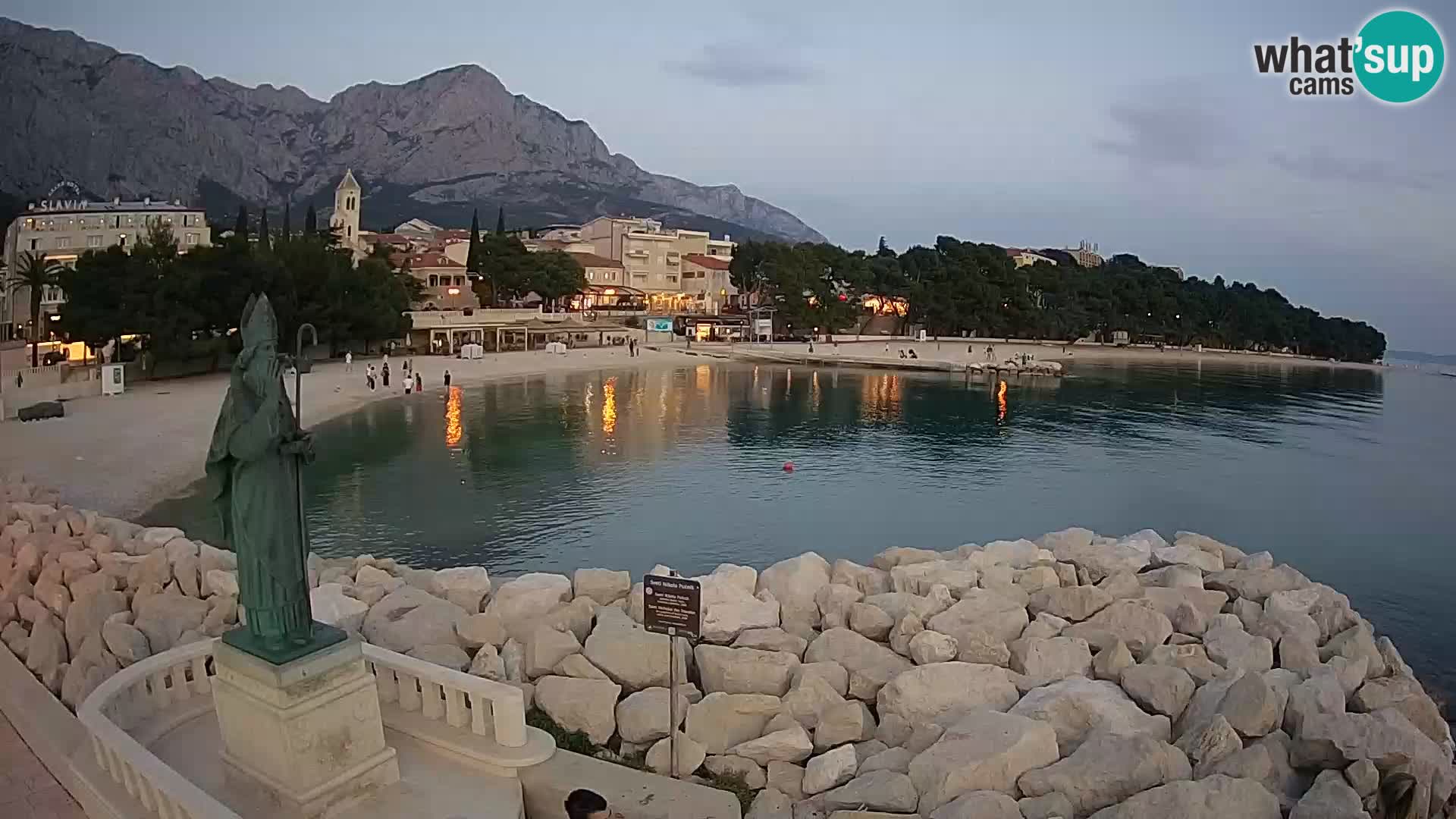 Webcam Baška Voda – Saint Nikola and beach