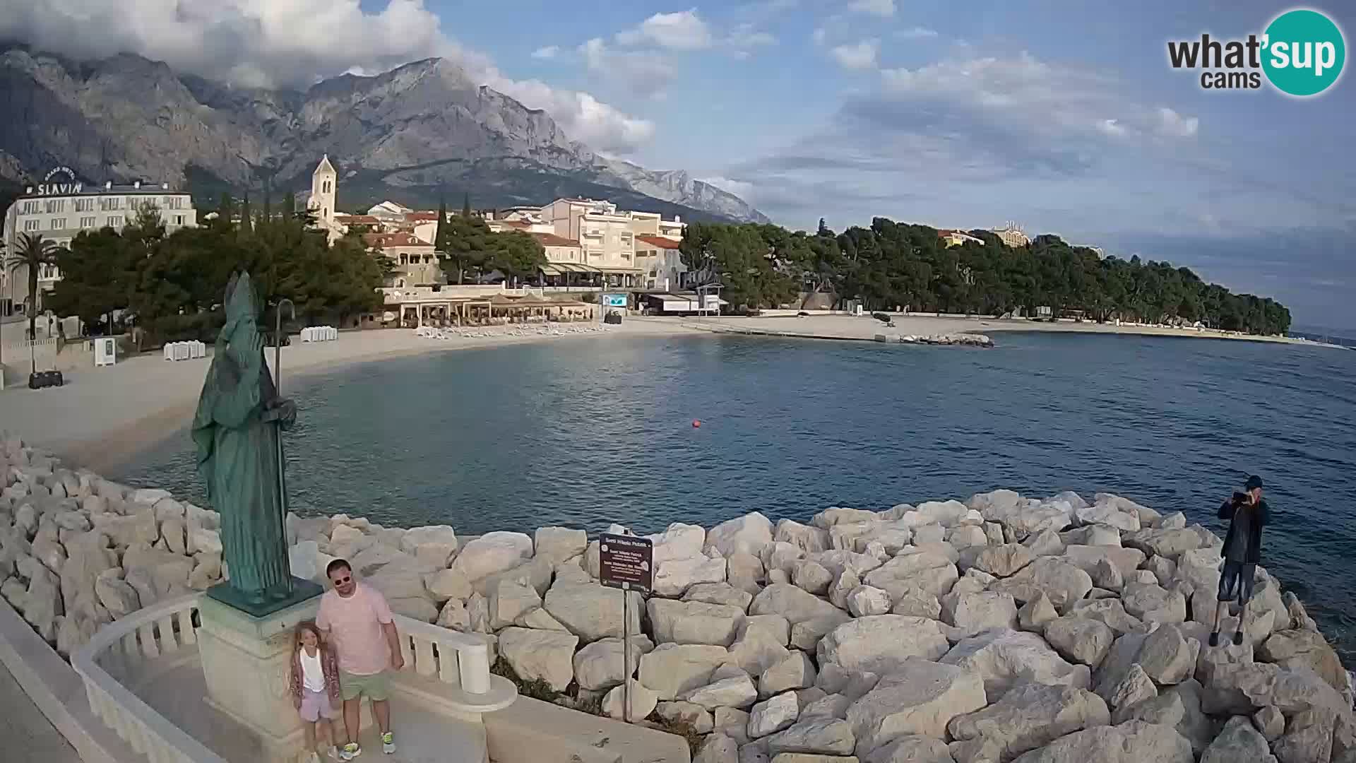 Webcam Baška Voda – Saint Nikola and beach