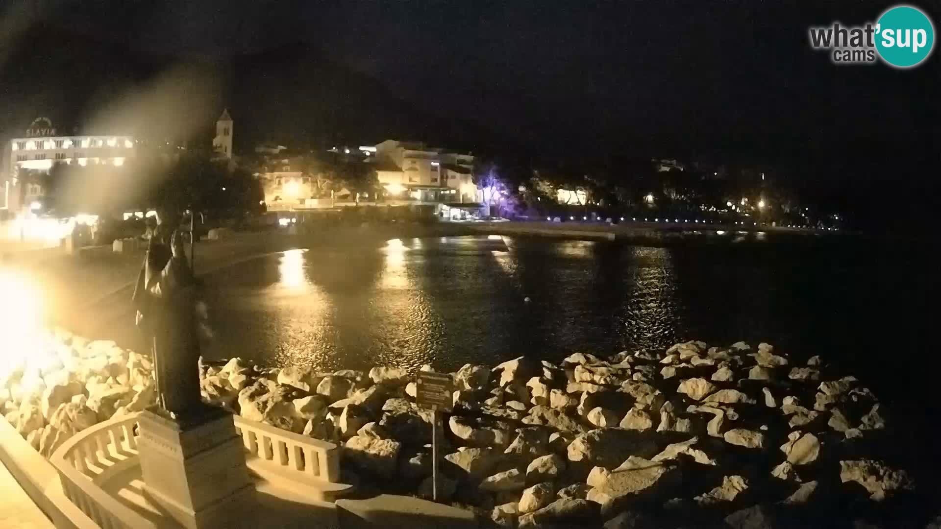 Spletna kamera Baška Voda – Sv. Nikola in plaža