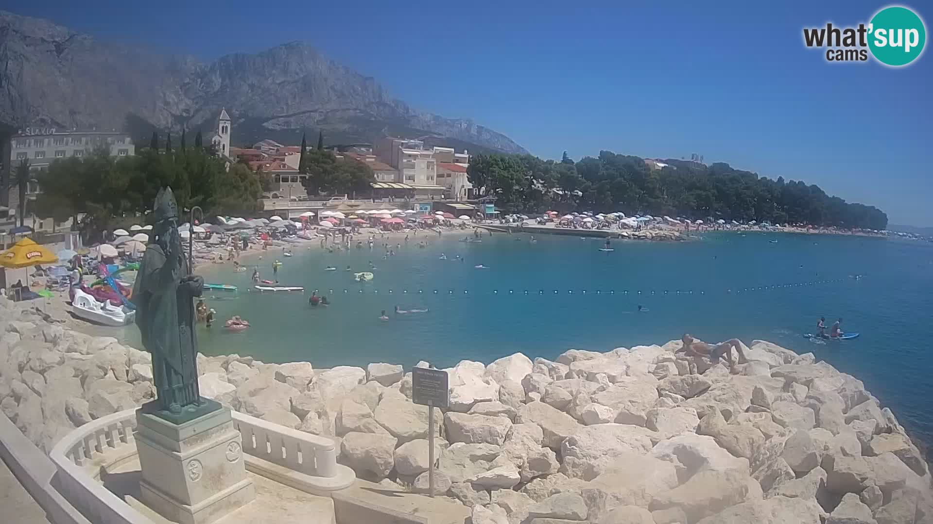 Spletna kamera Baška Voda – Sv. Nikola in plaža