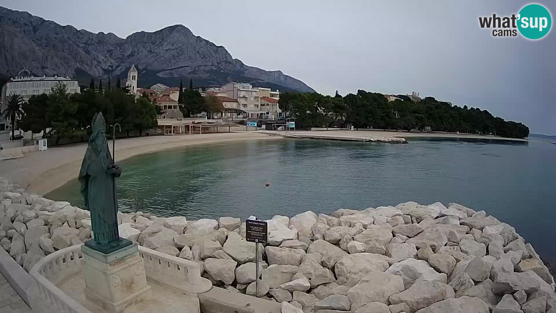 Spletna kamera Baška Voda – Sv. Nikola in plaža