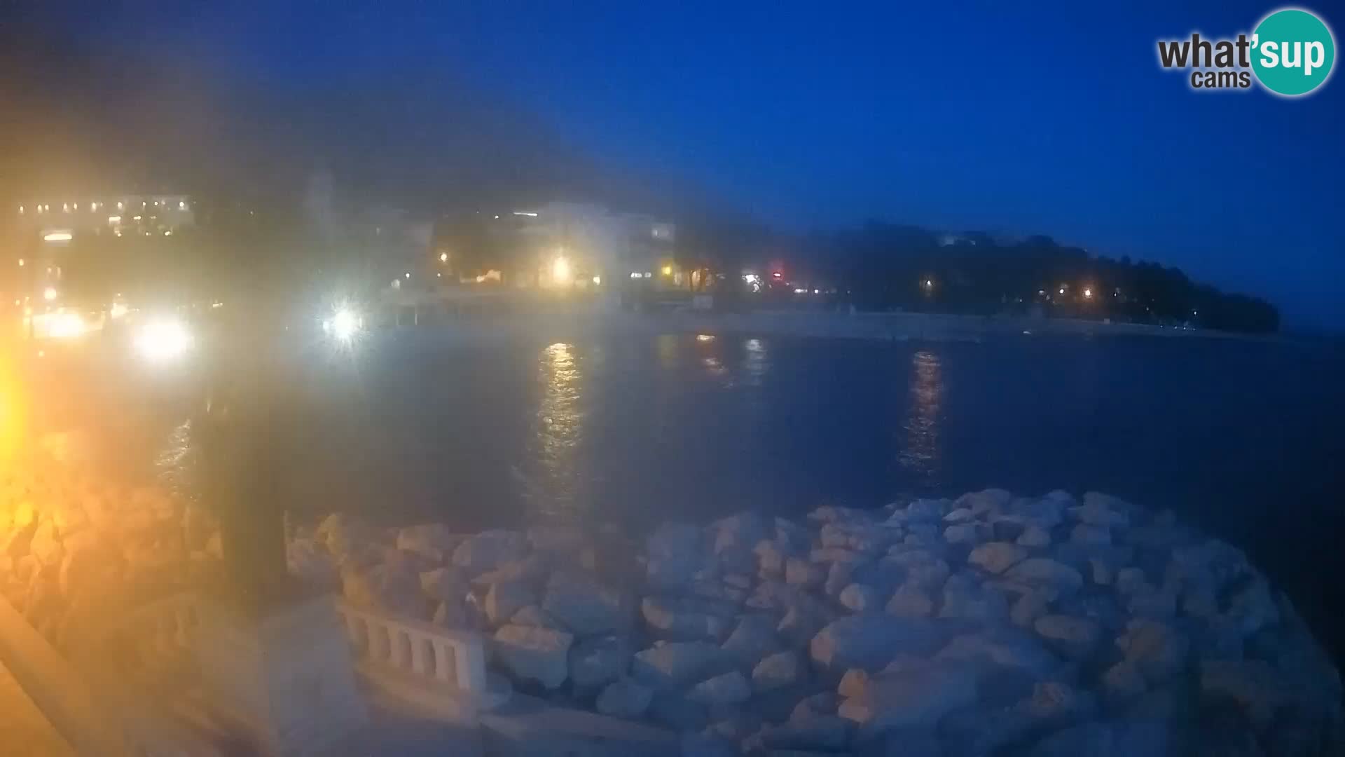 Spletna kamera Baška Voda – Sv. Nikola in plaža