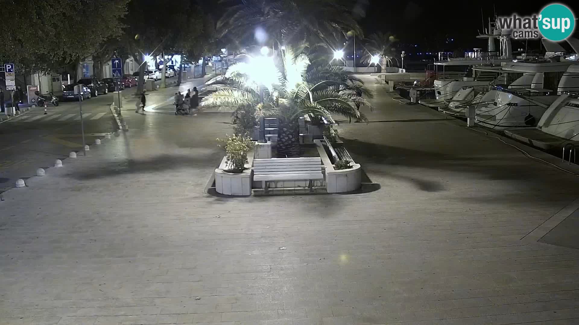 Baška Voda promenade webcam