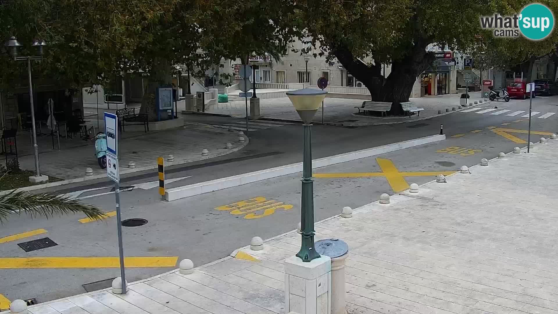 Promenade in Baška Voda