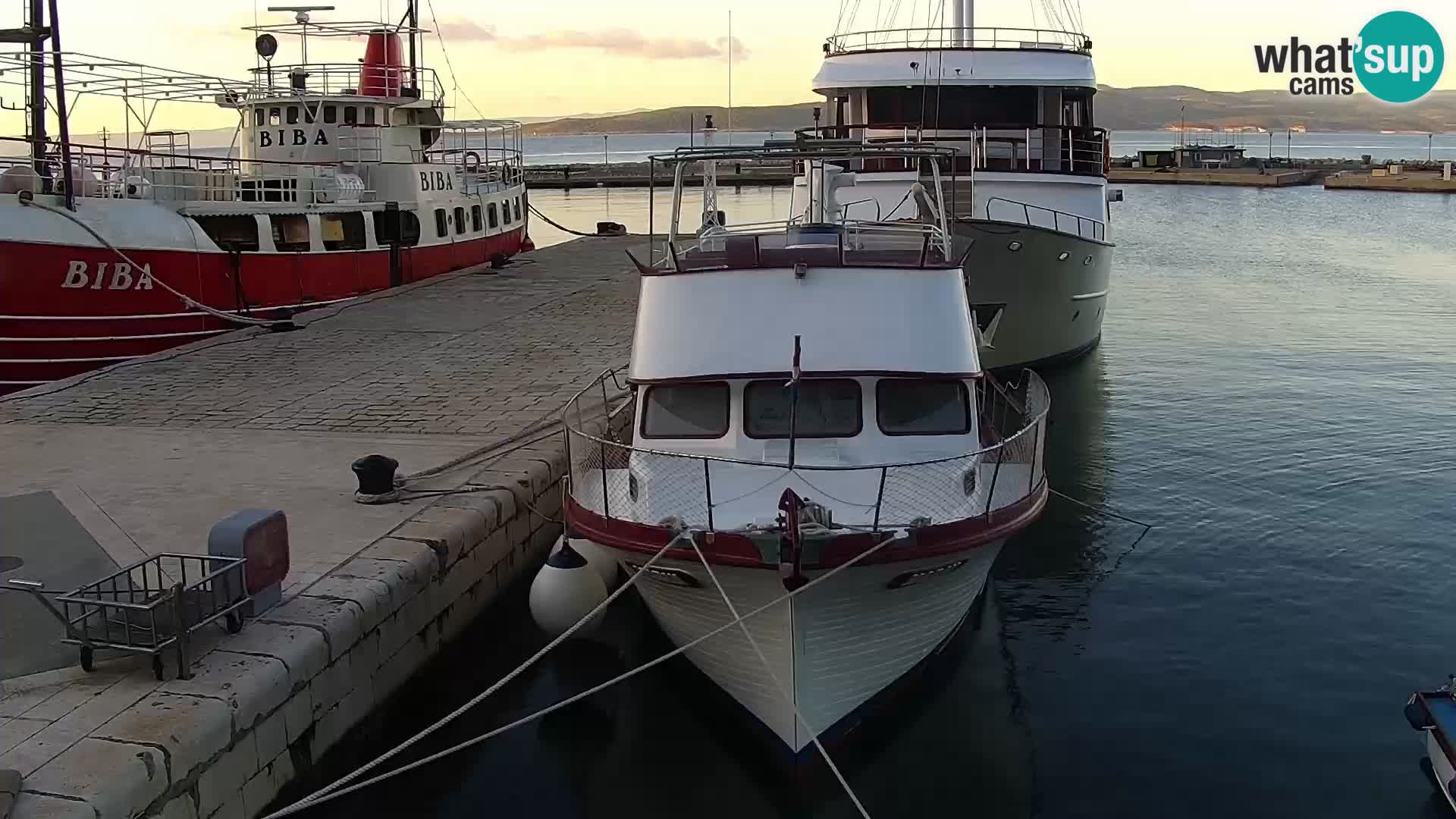 Baška Voda promenade webcam