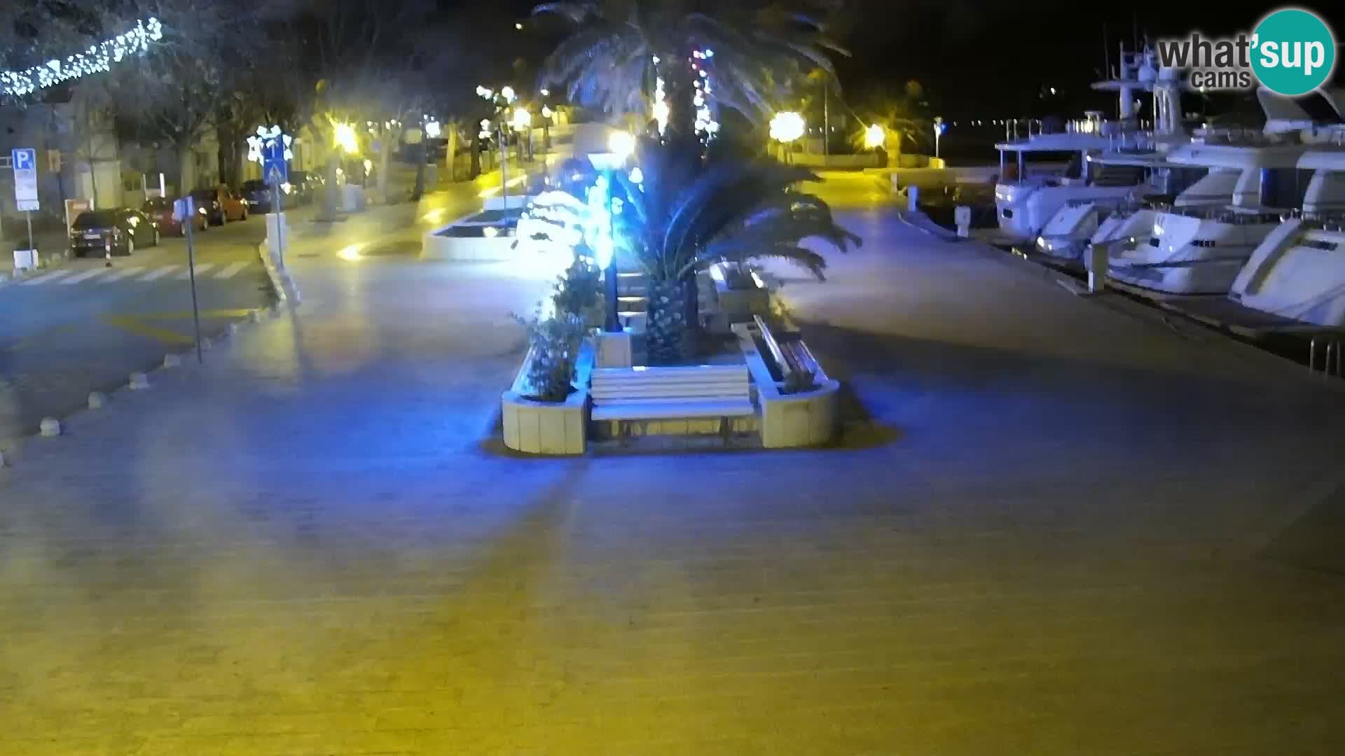 Baška Voda promenade webcam