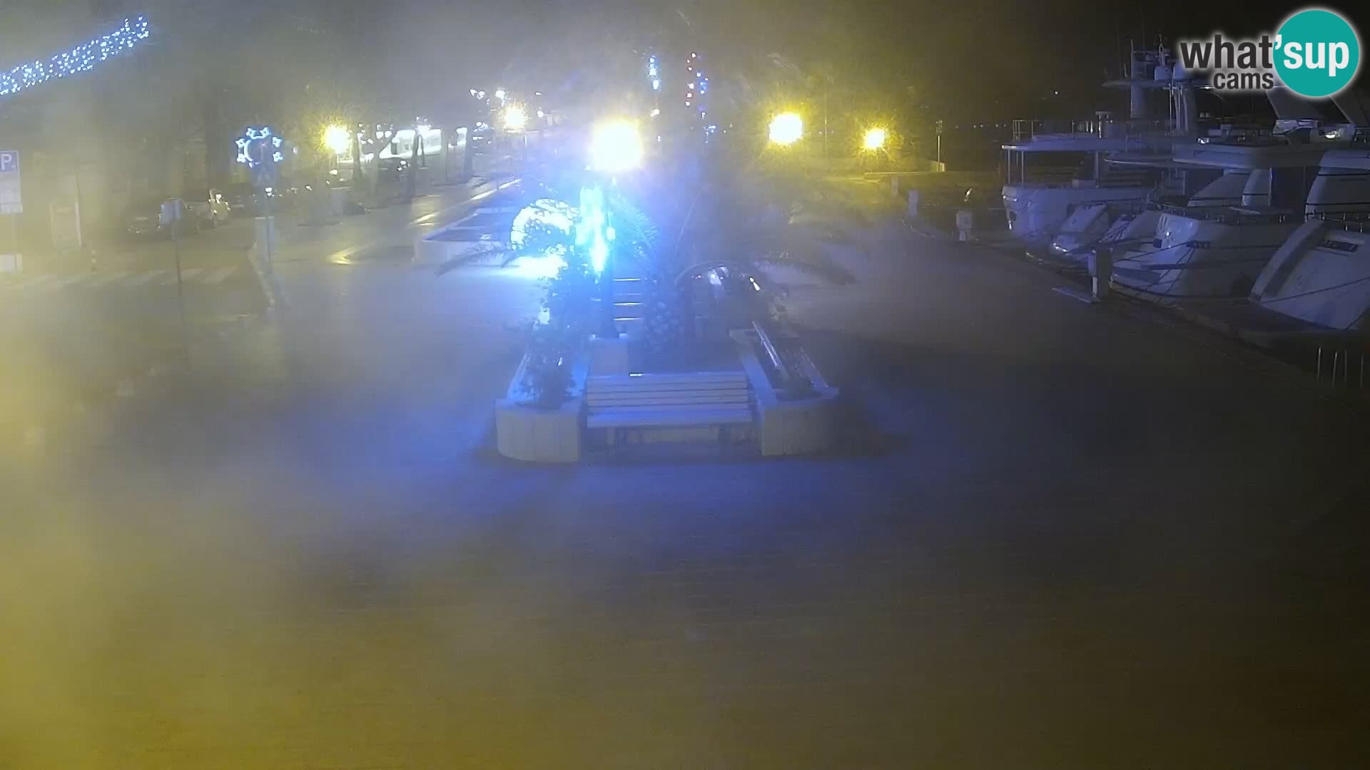 Baška Voda promenade webcam