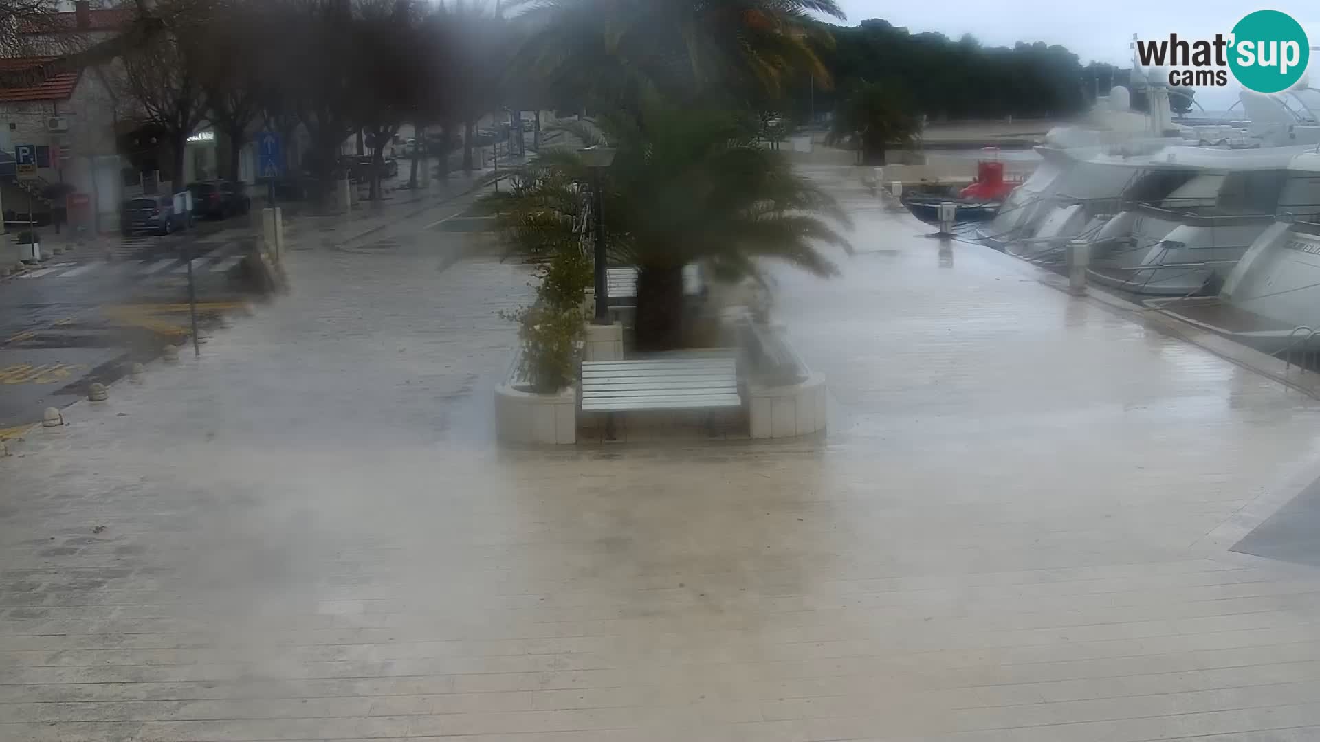 Baška Voda promenade webcam