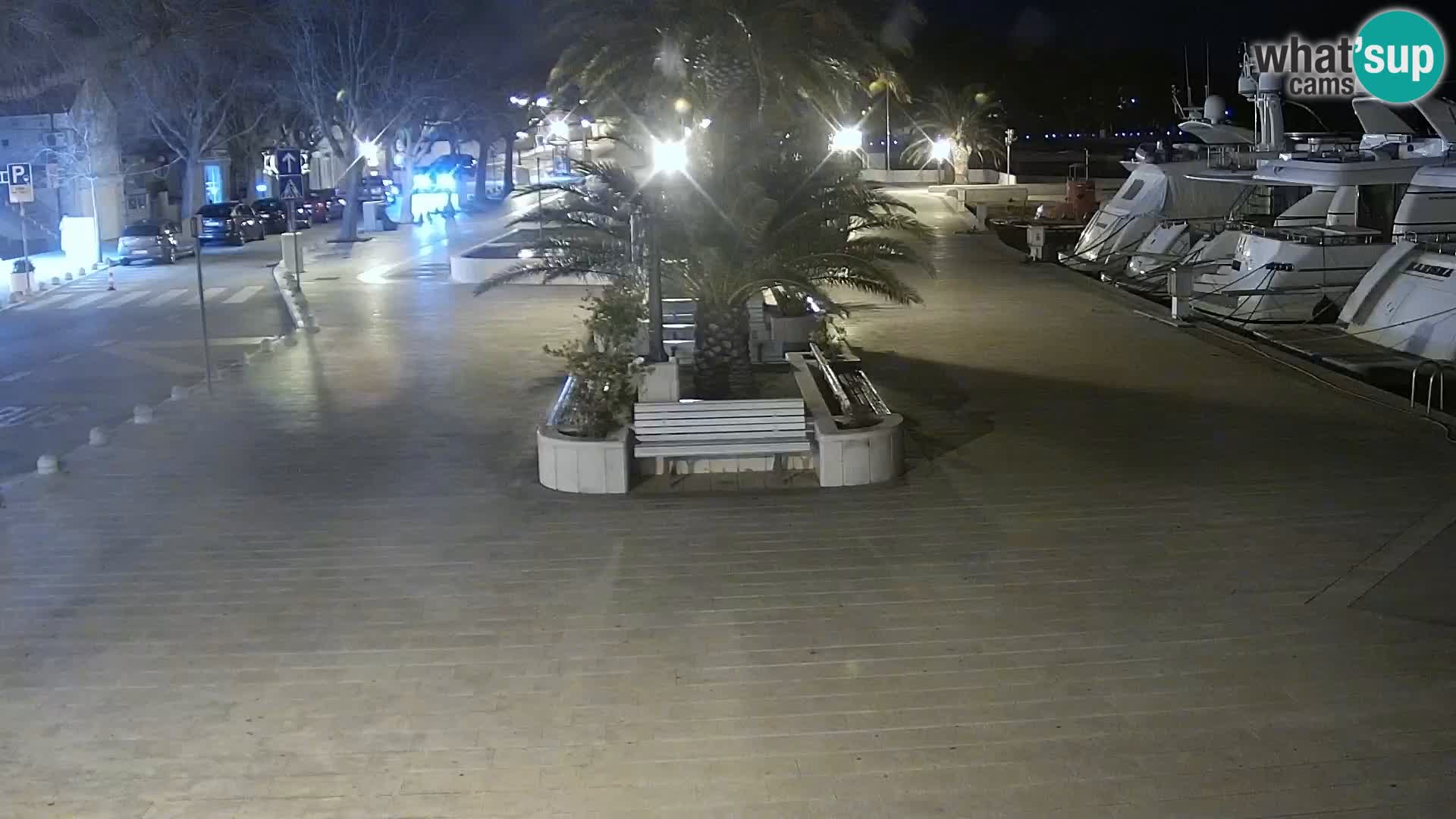 Baška Voda promenade webcam