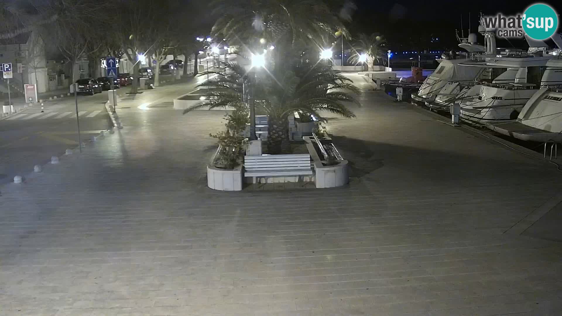 Baška Voda promenade webcam