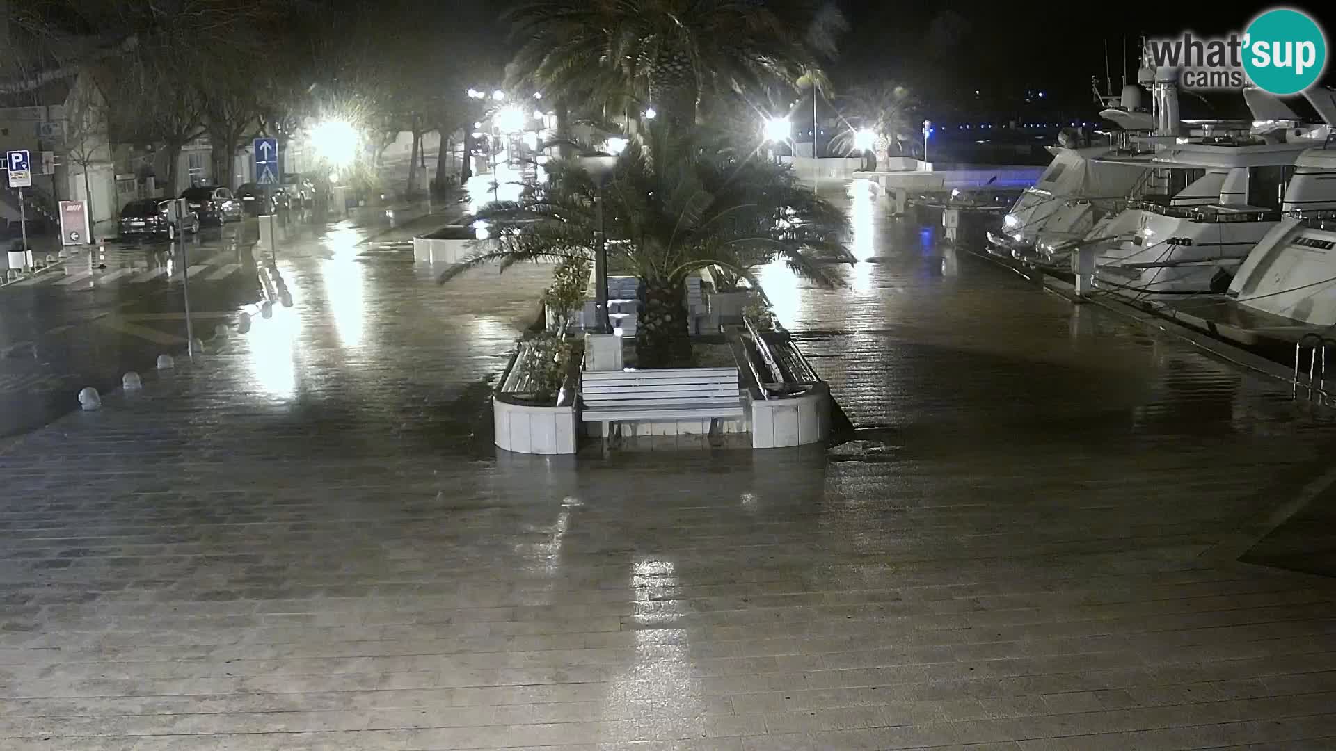 Baška Voda promenade webcam