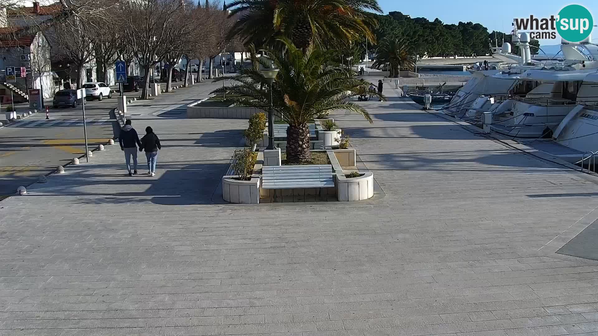 Baška Voda promenade webcam