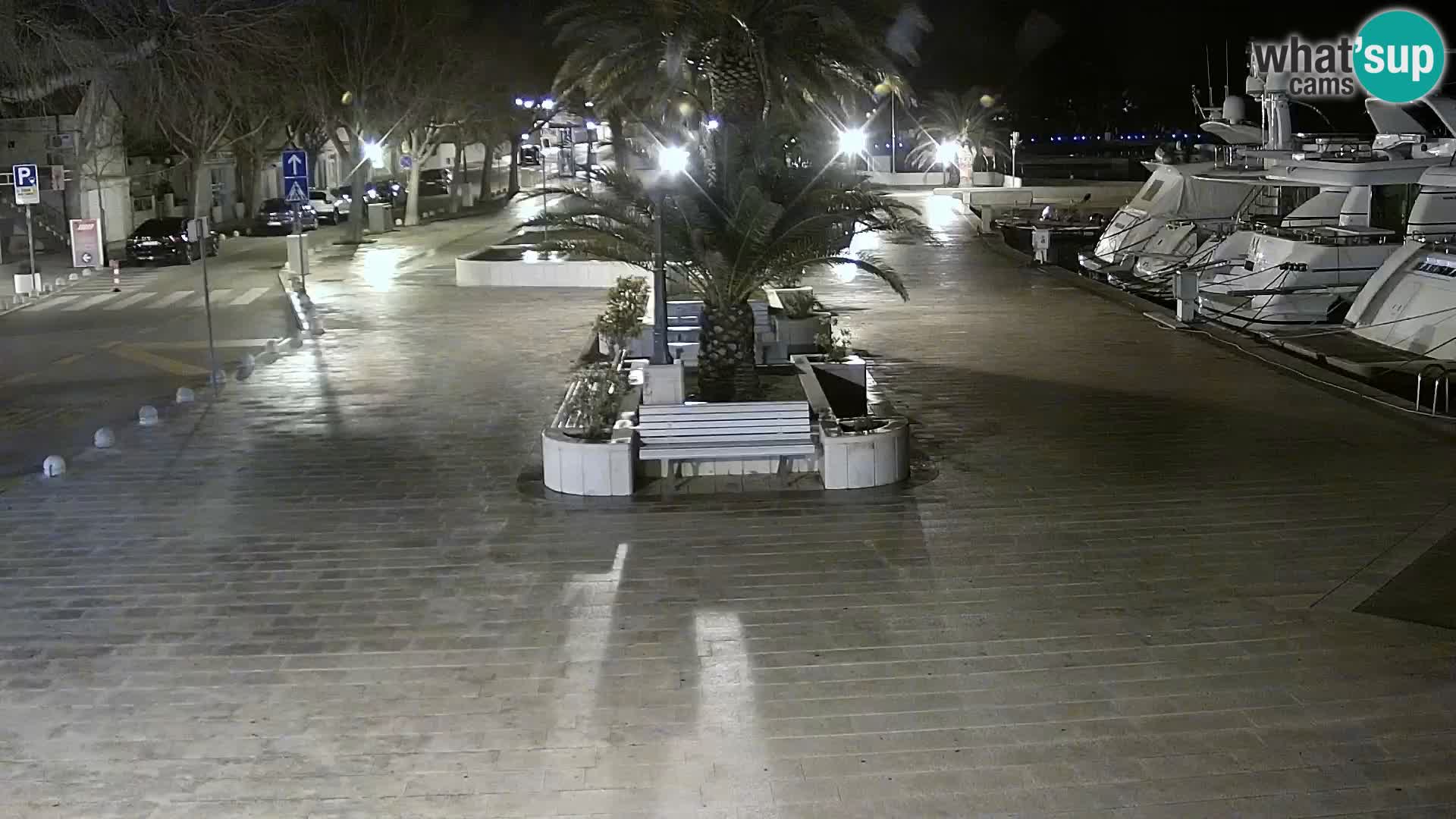 Baška Voda promenade webcam