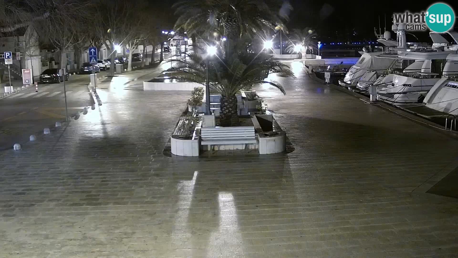 Baška Voda promenade webcam