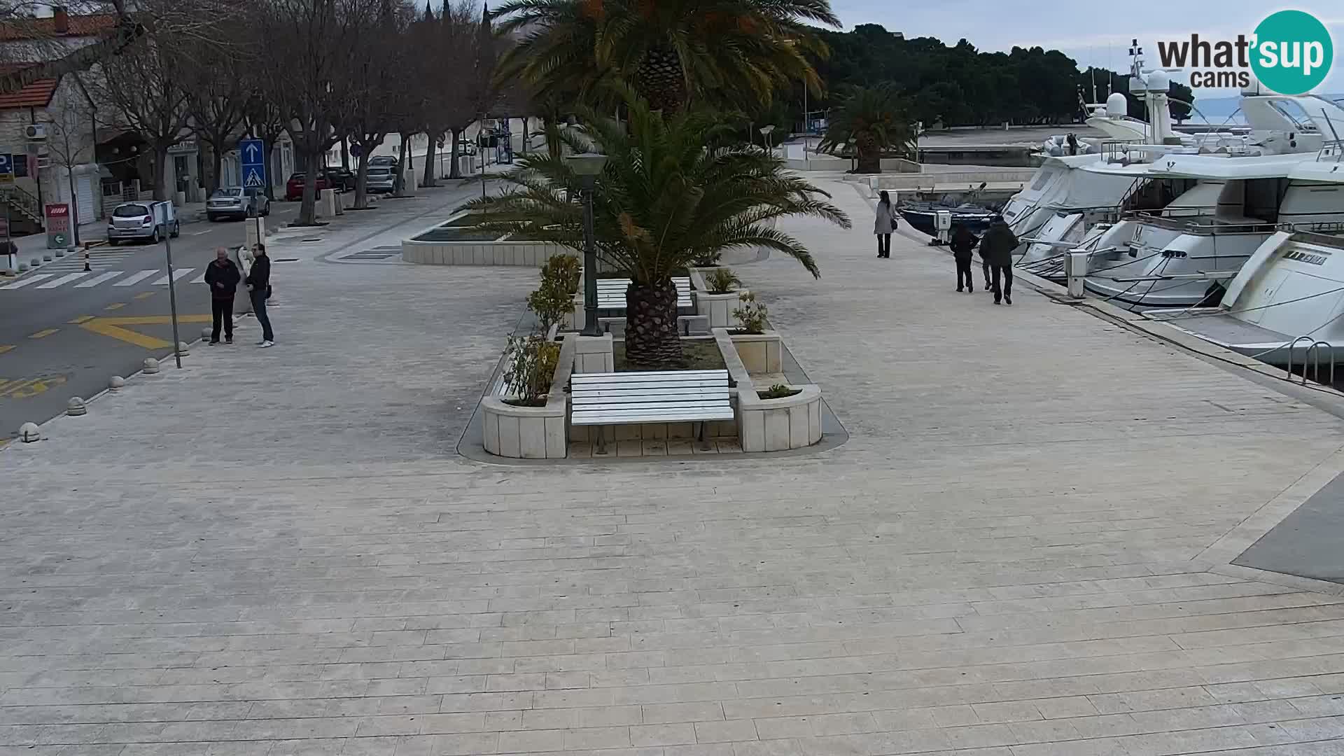 Baška Voda promenade webcam