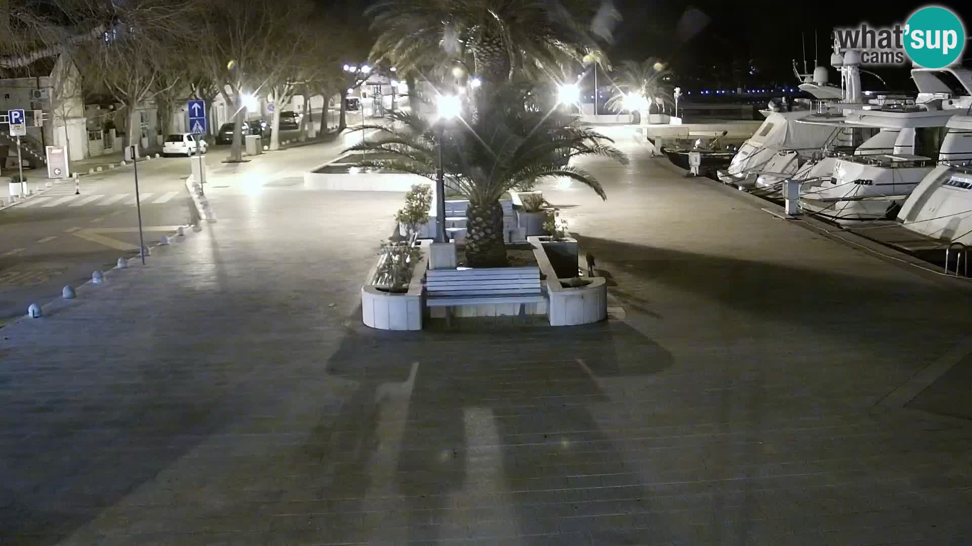 Baška Voda promenade webcam