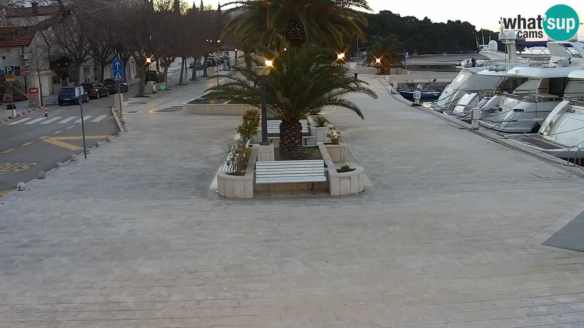 Baška Voda promenade webcam