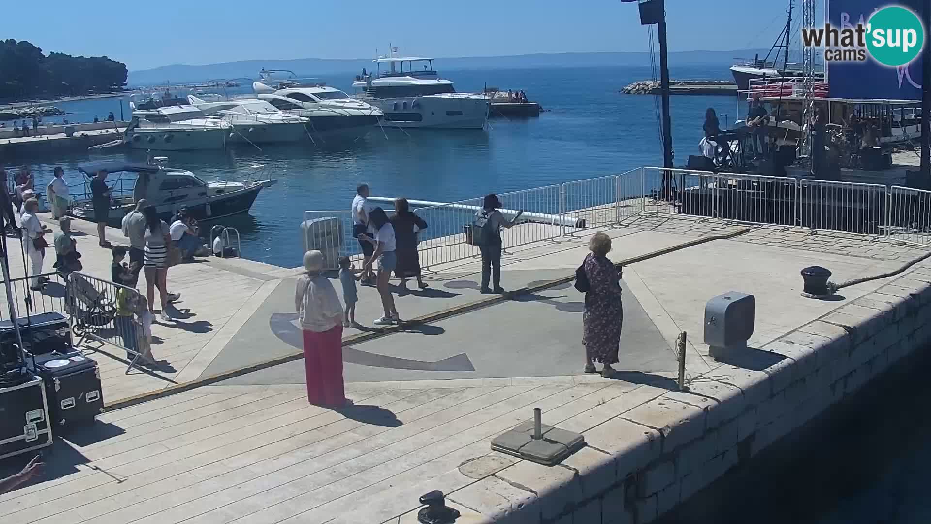 Baška Voda promenade webcam