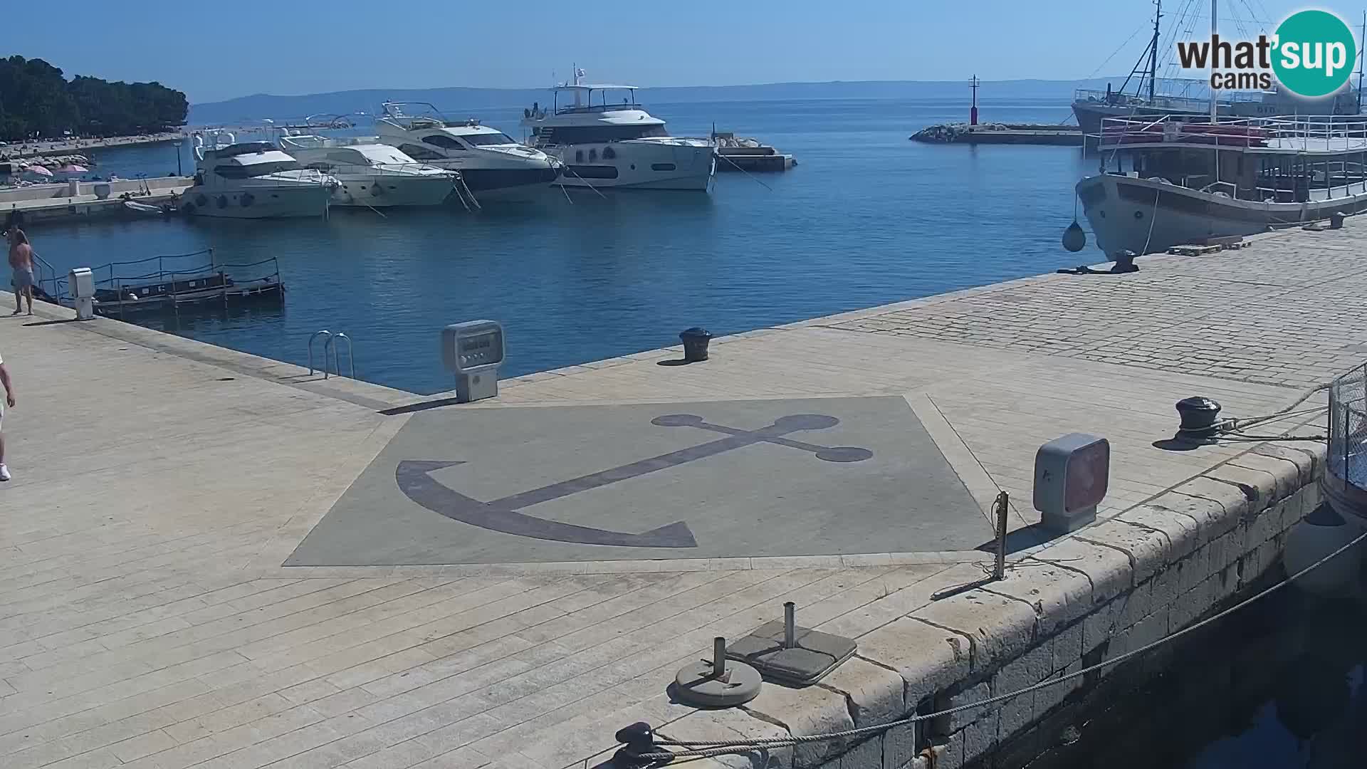 Baška Voda promenade webcam