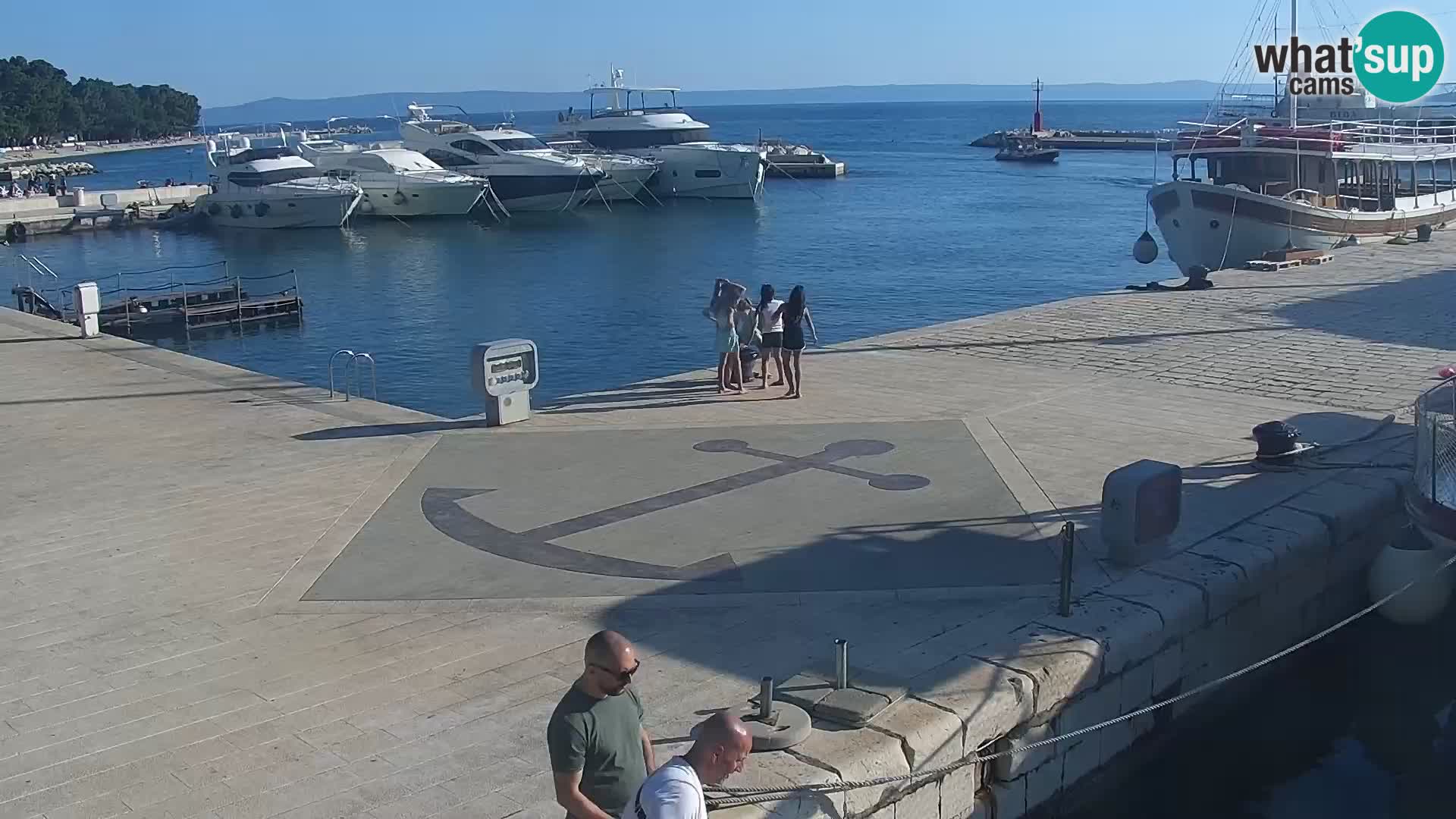 Baška Voda promenade webcam
