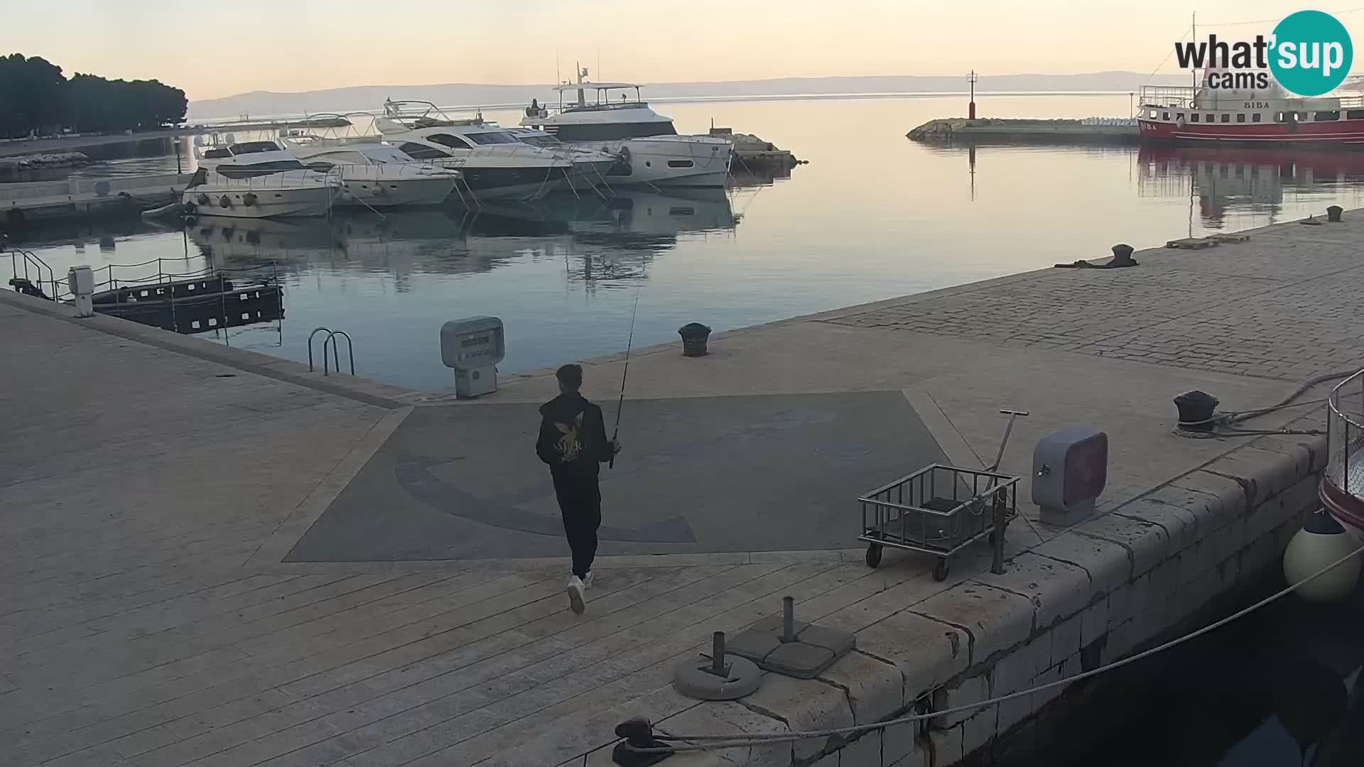 Baška Voda promenade webcam