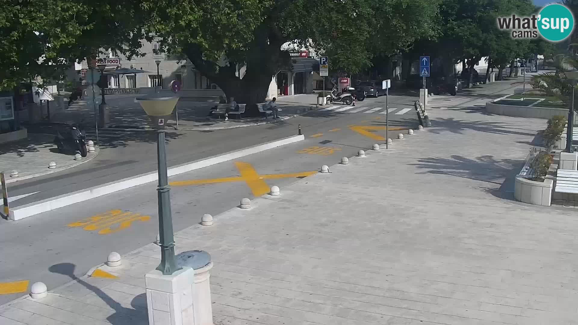 Baška Voda promenade webcam