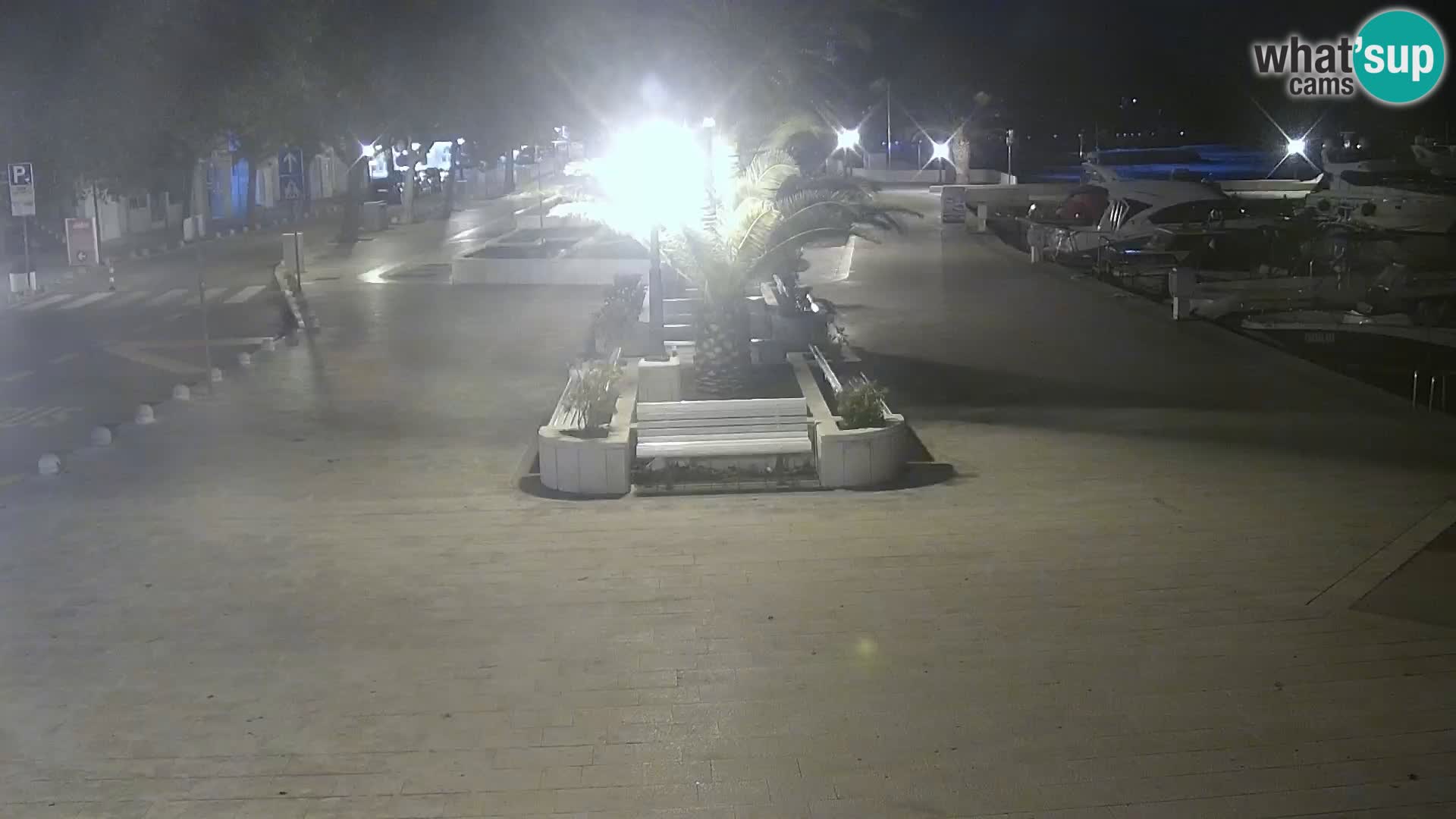 Live webcam Seaside promenade in Baška Voda