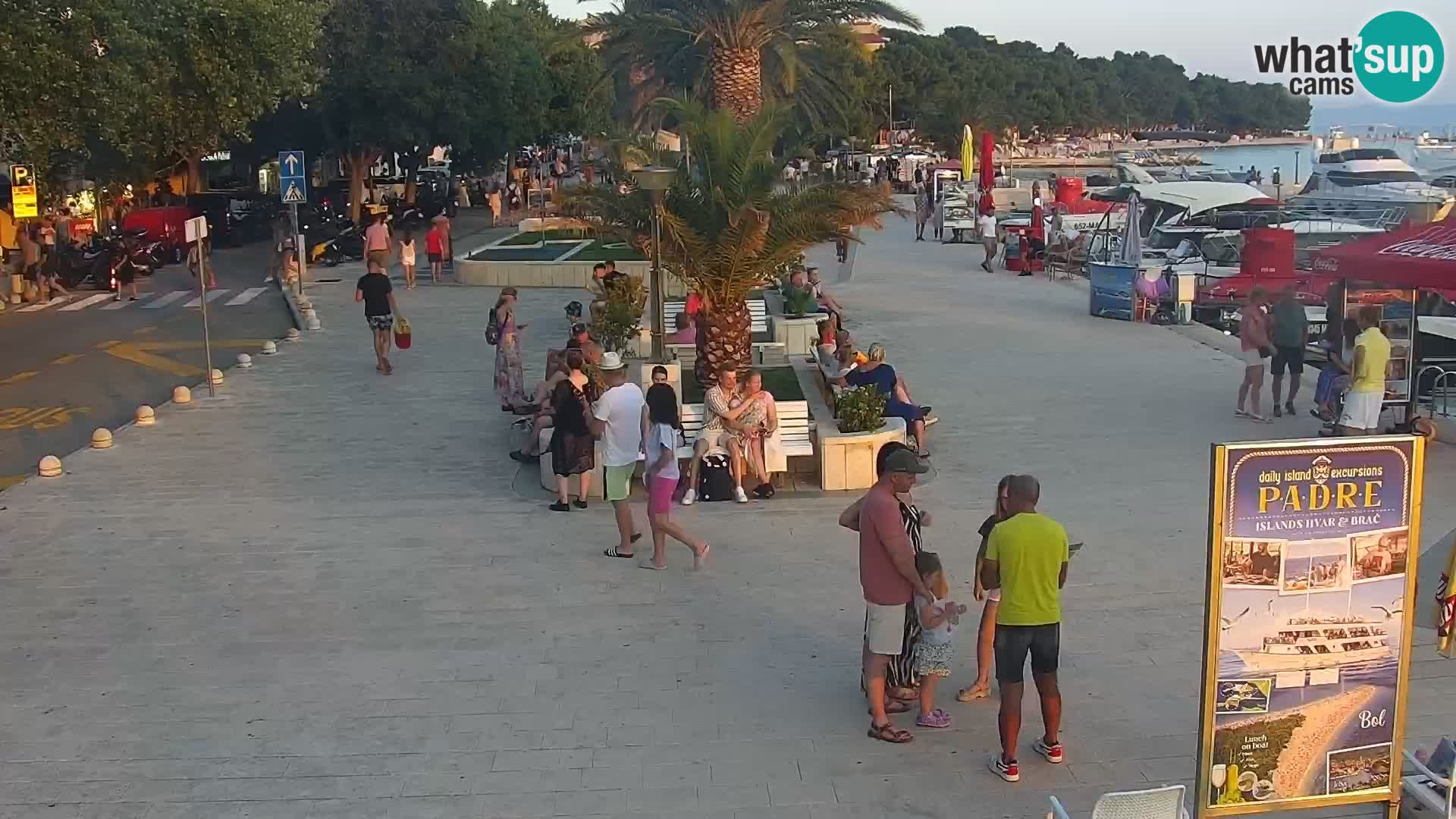 Baška Voda promenade webcam