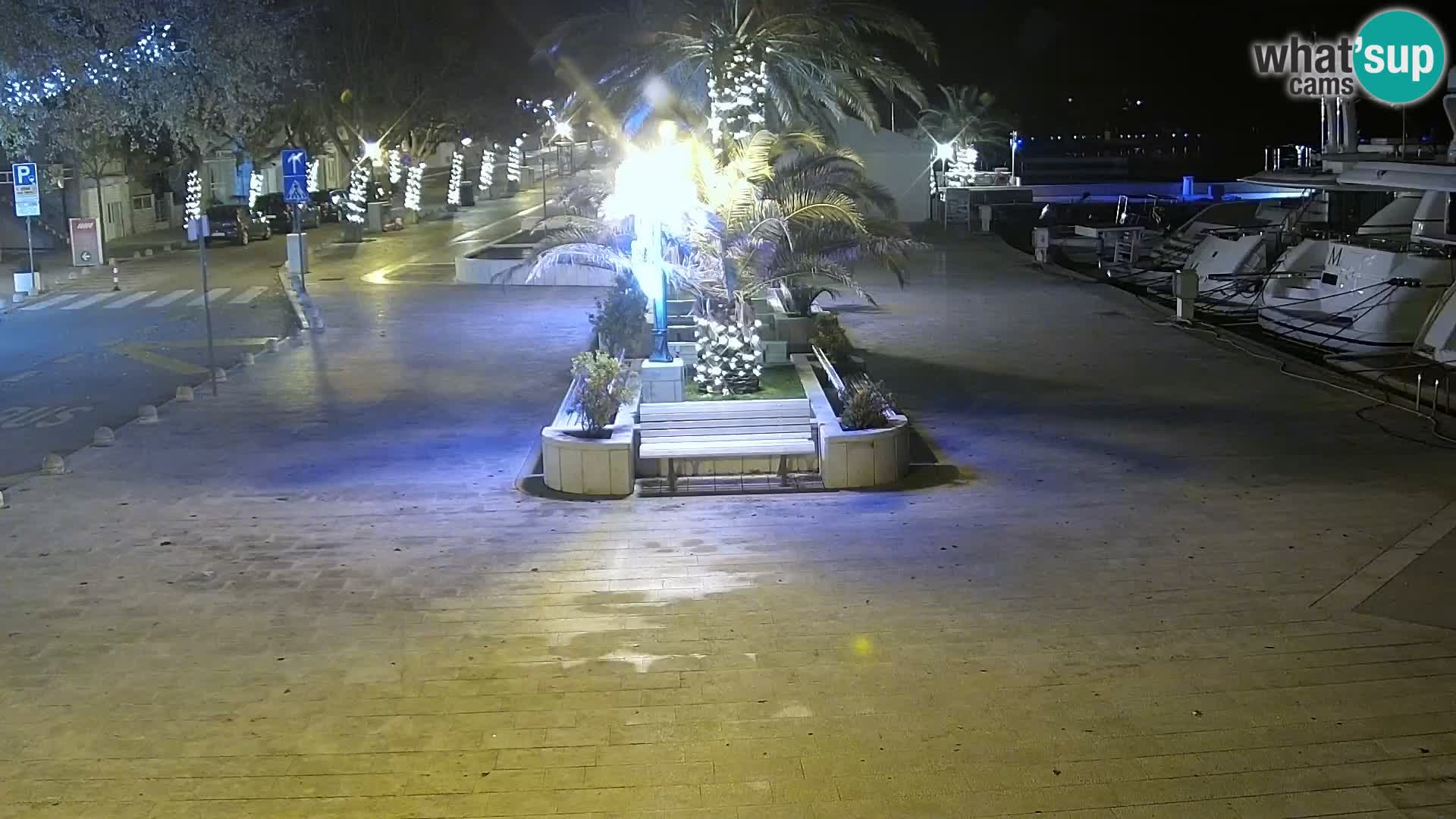 Baška Voda promenade webcam