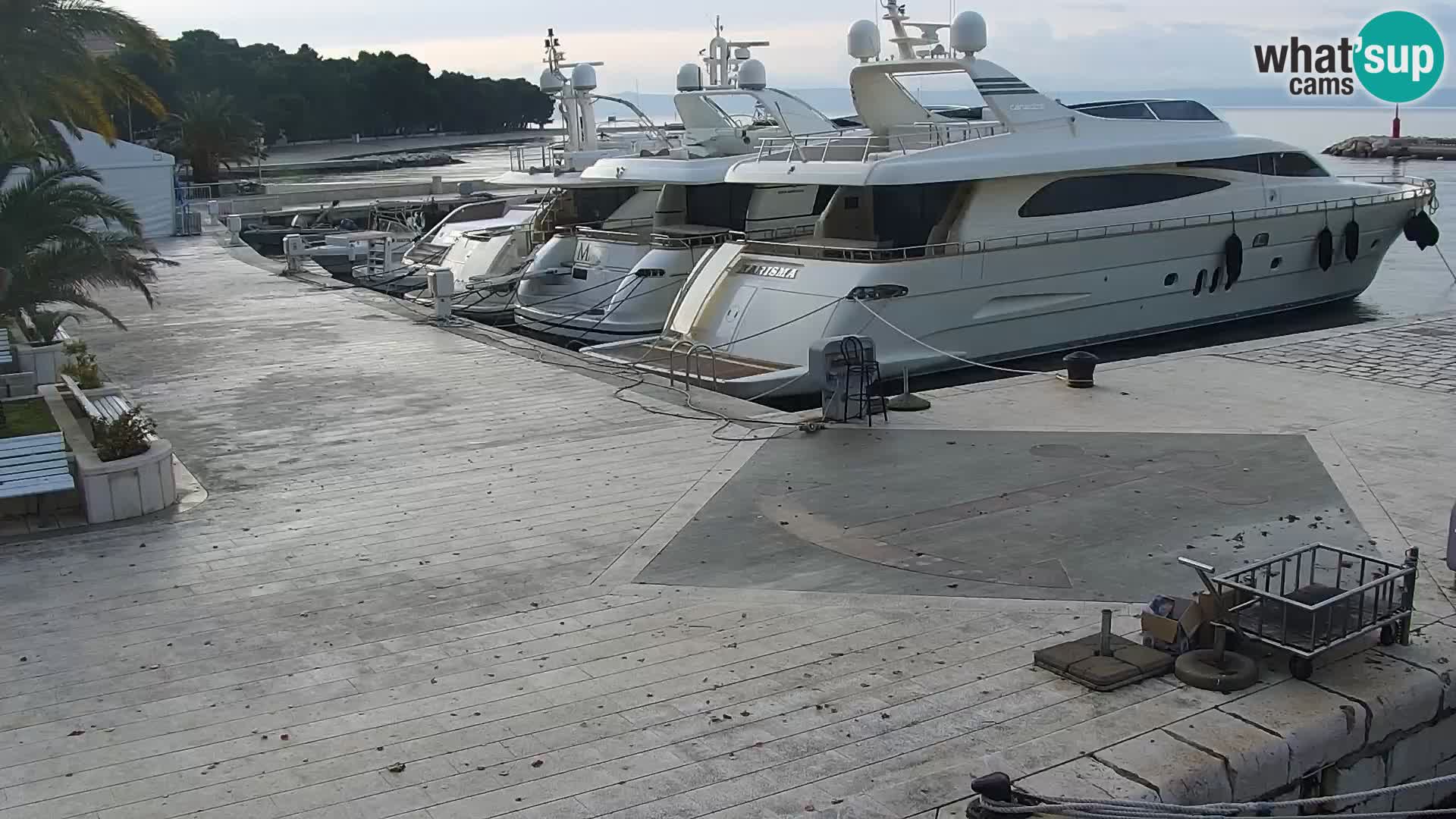 Baška Voda promenade webcam