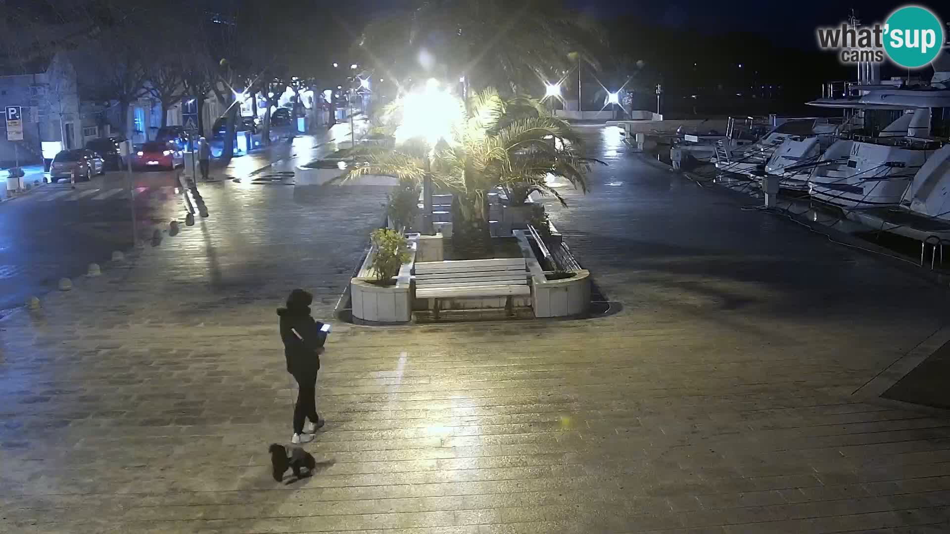 Baška Voda promenade webcam
