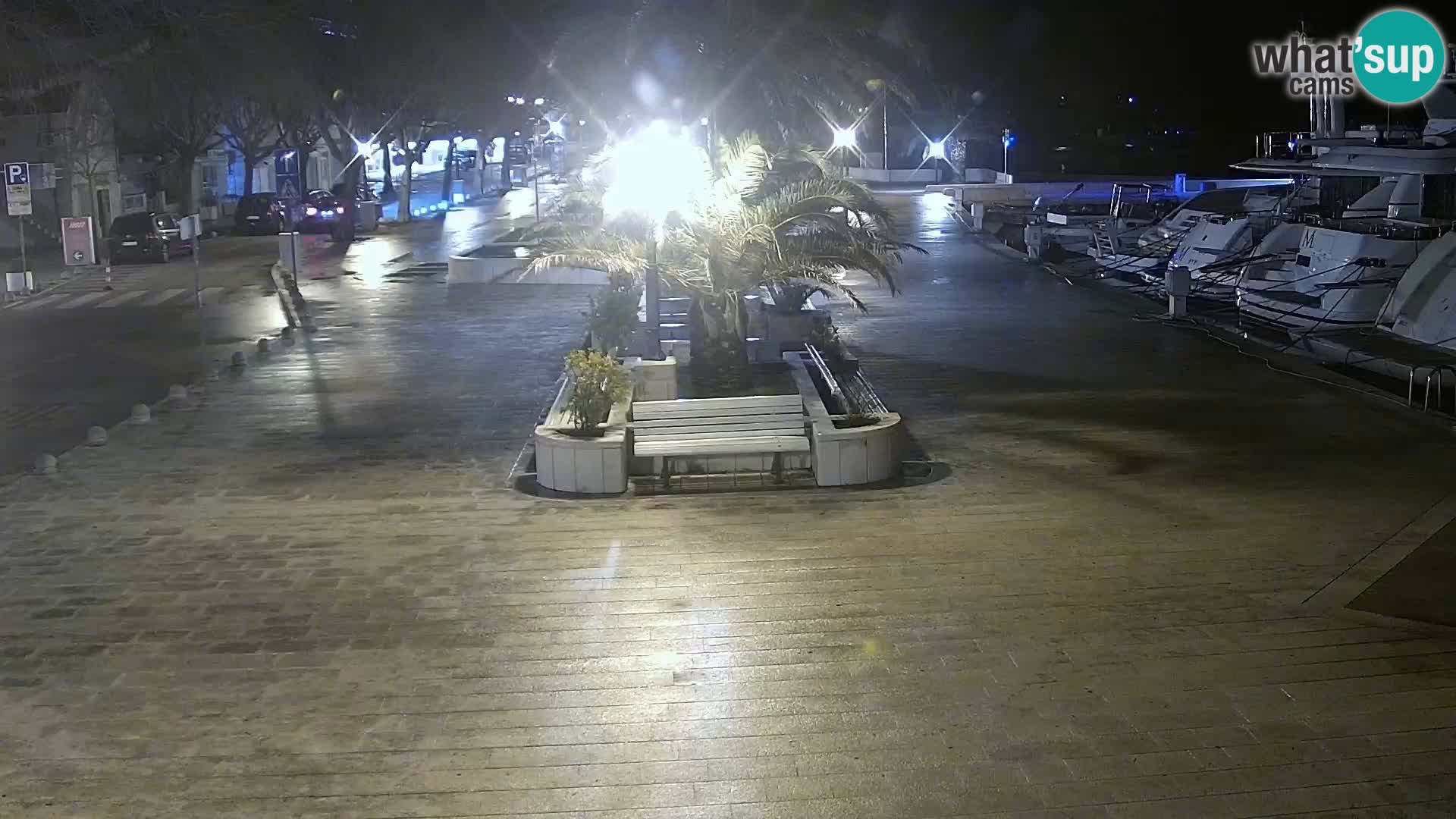 Baška Voda promenade webcam